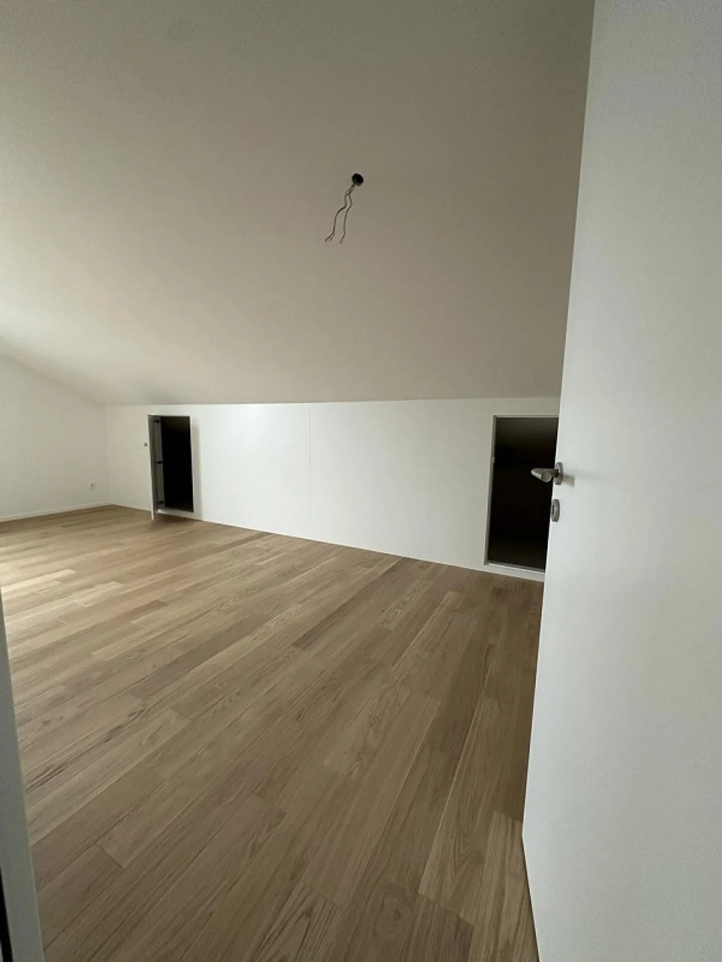 Bellissimo appartamento mansardato di 3.5 locali nella splendida Eschenbach - Foto 7 di 13