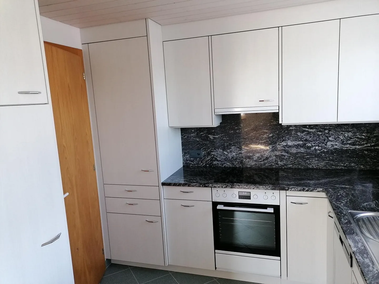3.5 room apartment - Photo 3 of 11