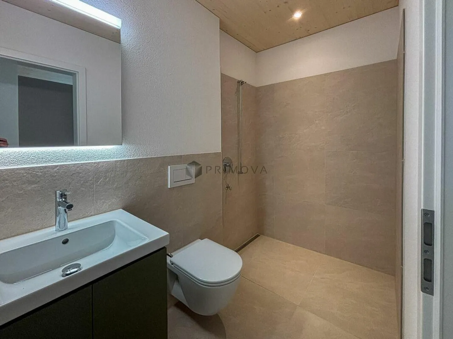 Réalisez votre rêve de logement avec cette magnifique propriété neuve - Photo 9 sur 12