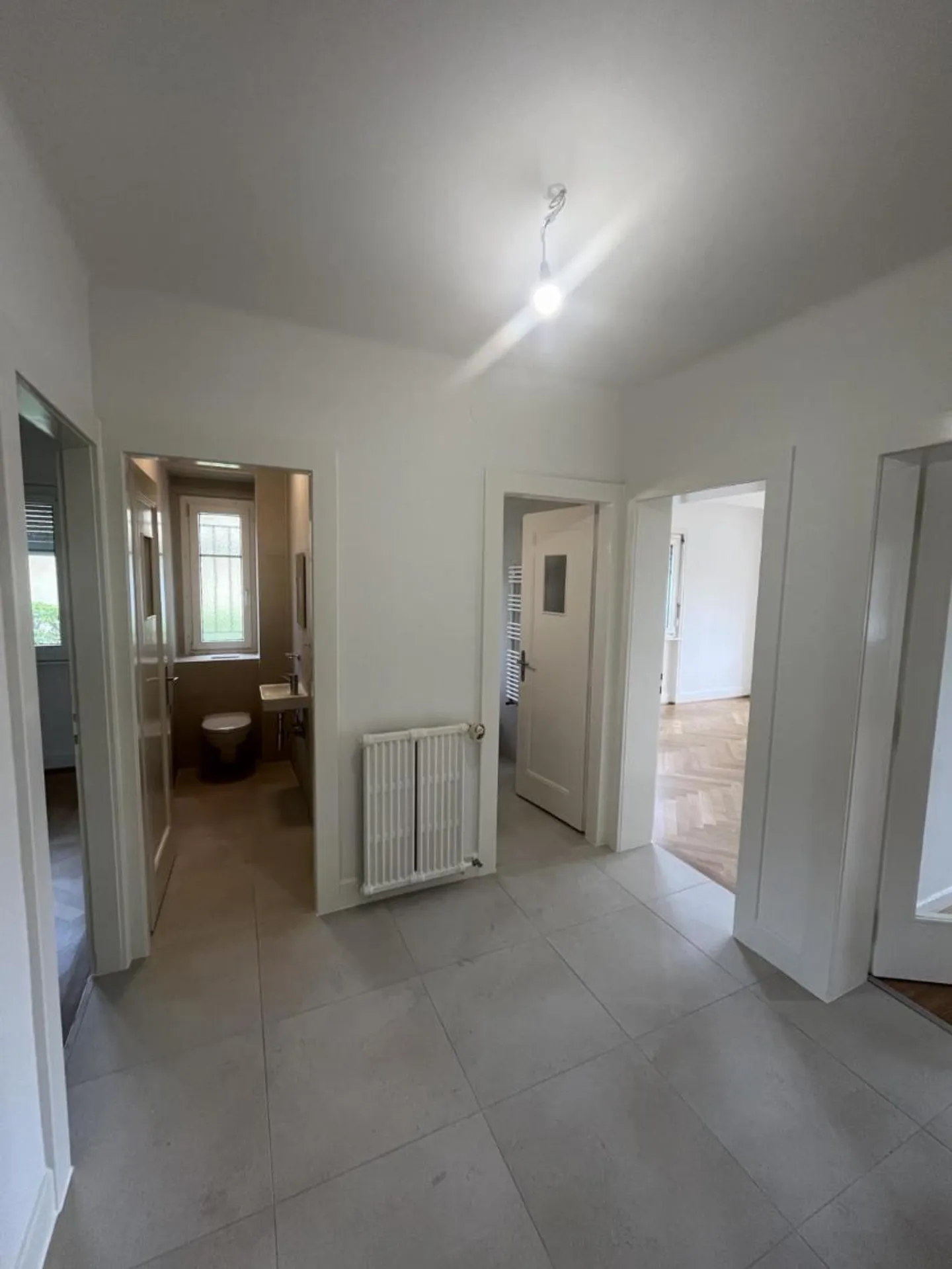 Charmante Renovierte Wohnung - Foto 2 von 7