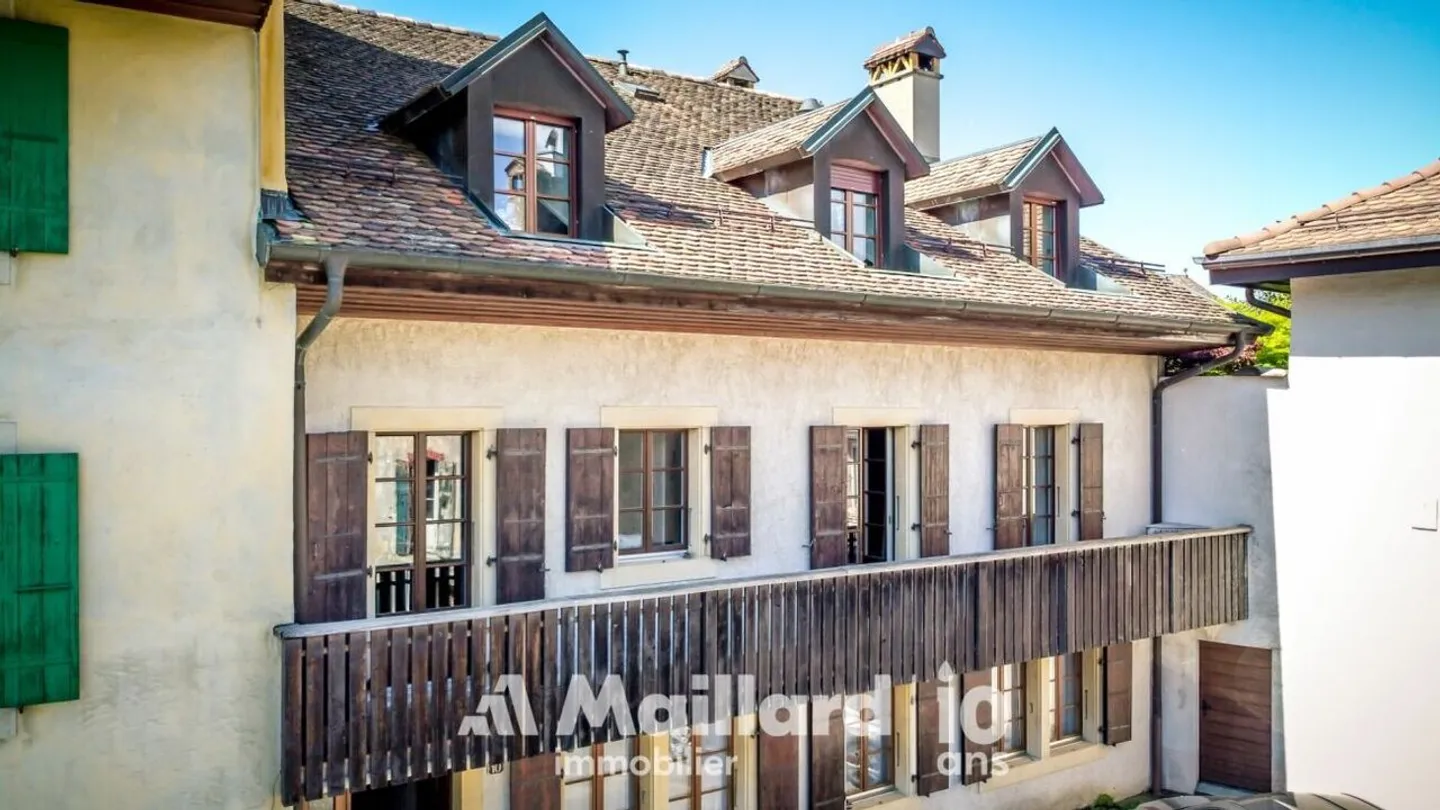 Appartamento affascinante con 3,5 stanze nel cuore di Yens - Foto 13 di 13