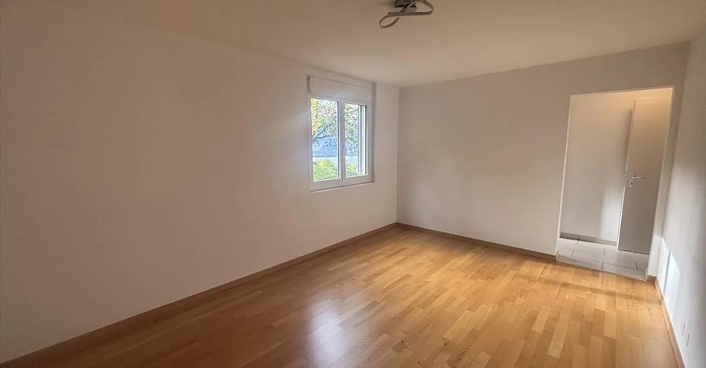 Wunderschöne 4,5-Zimmer-Wohnung mit Panoramablick in Chernex - Foto 13 von 25