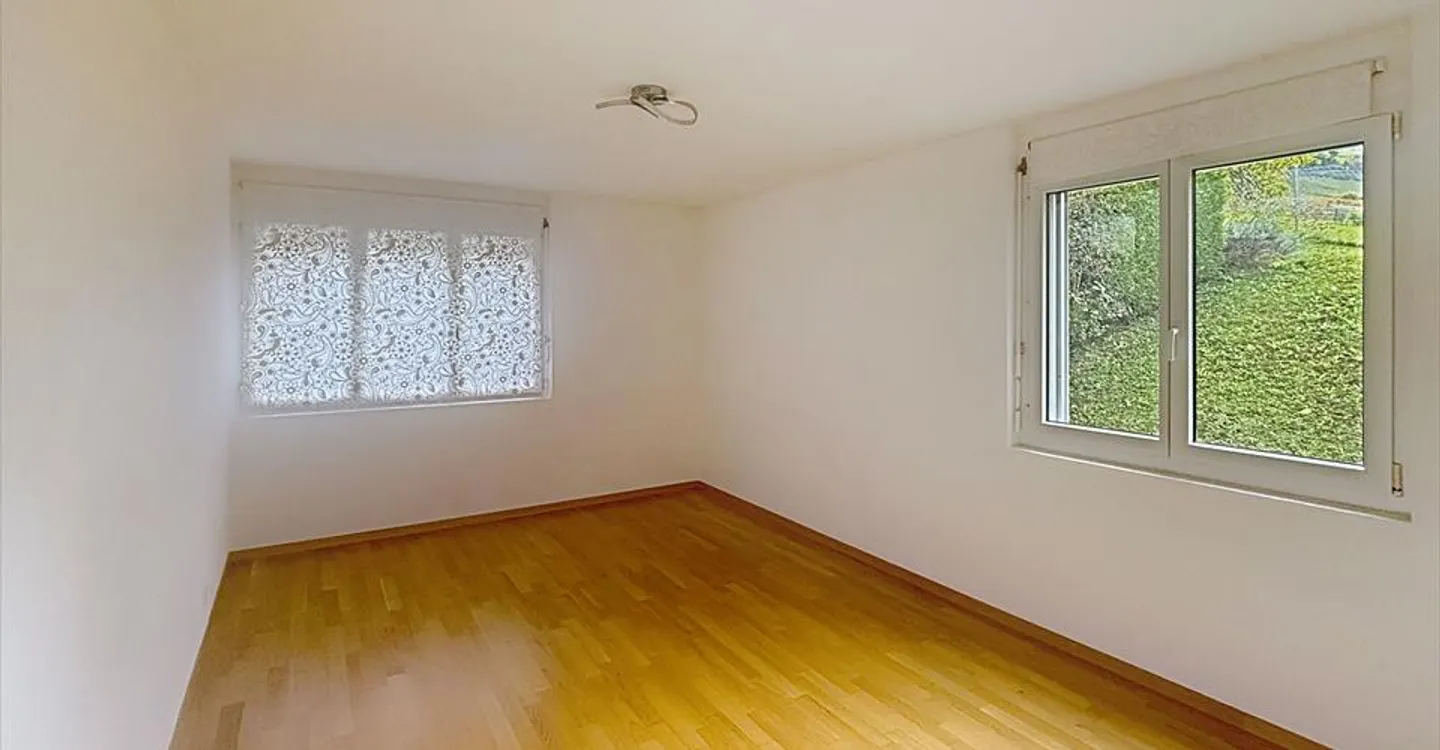 Wunderschöne 4,5-Zimmer-Wohnung mit Panoramablick in Chernex - Foto 22 von 25