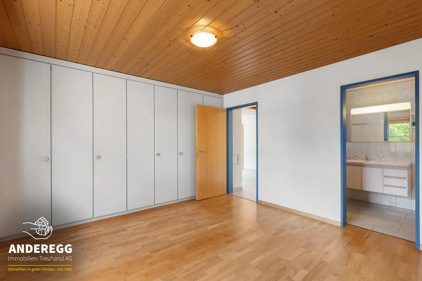 Charmantes Doppelhaus - Foto 6 von 12