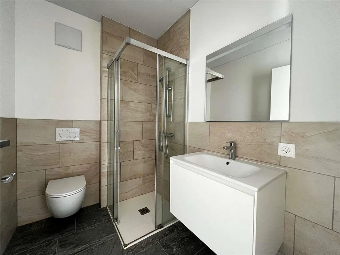 Ref. 2621 Viganello à louer penthouse 3.5 pièces - Photo 7 sur 8