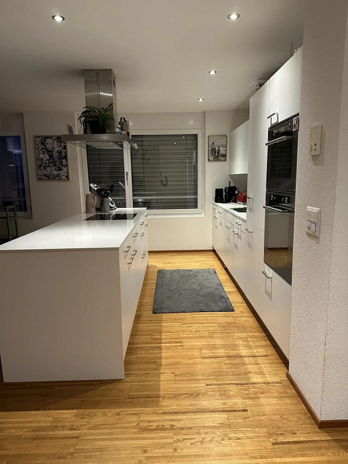 Appartement spacieux de 4 ½ pièces au cœur de Domat/Ems - Photo 2 sur 9