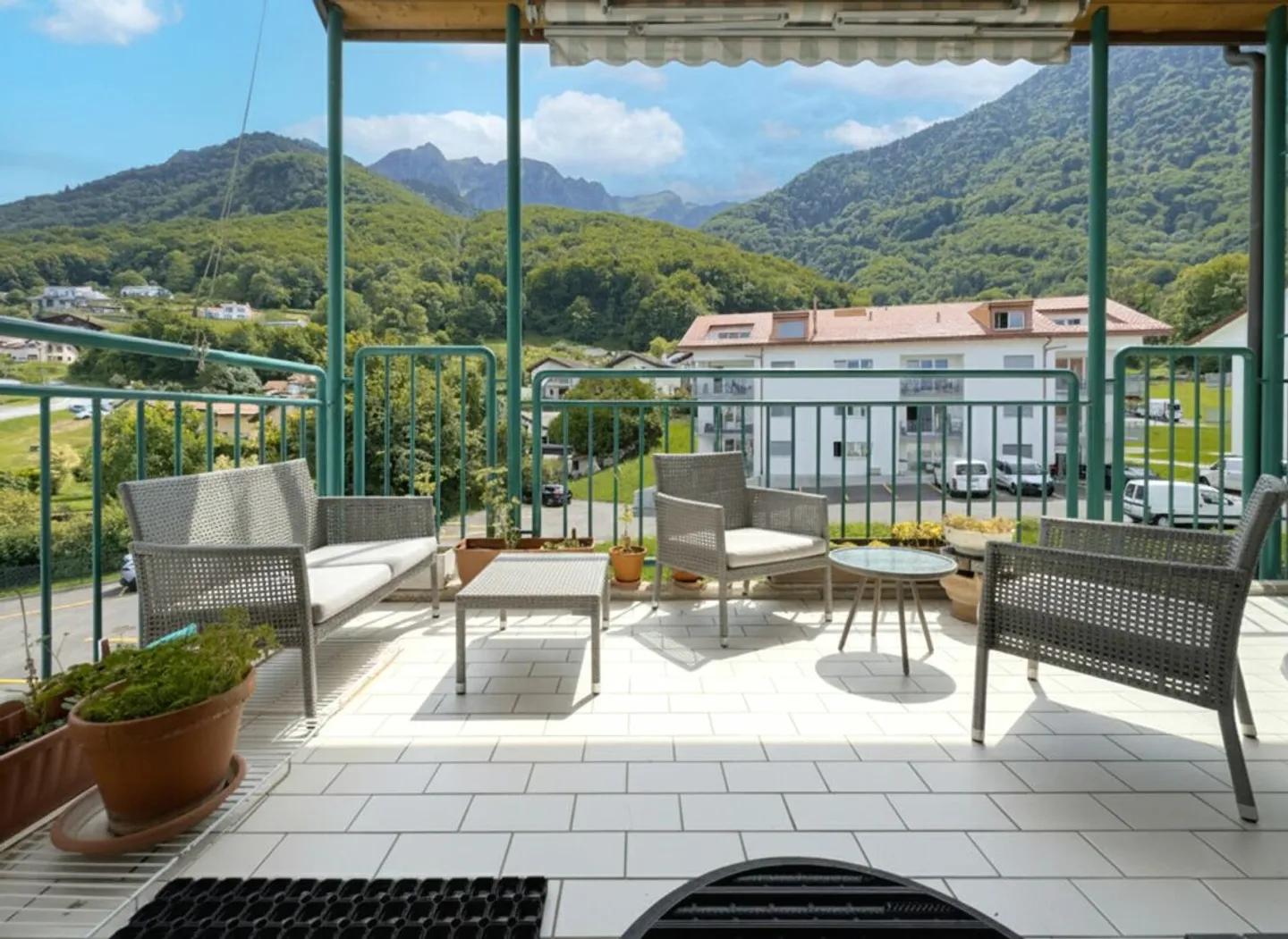 Appartamento con 4,5 stanze e 2 balconi - Foto 4 di 19