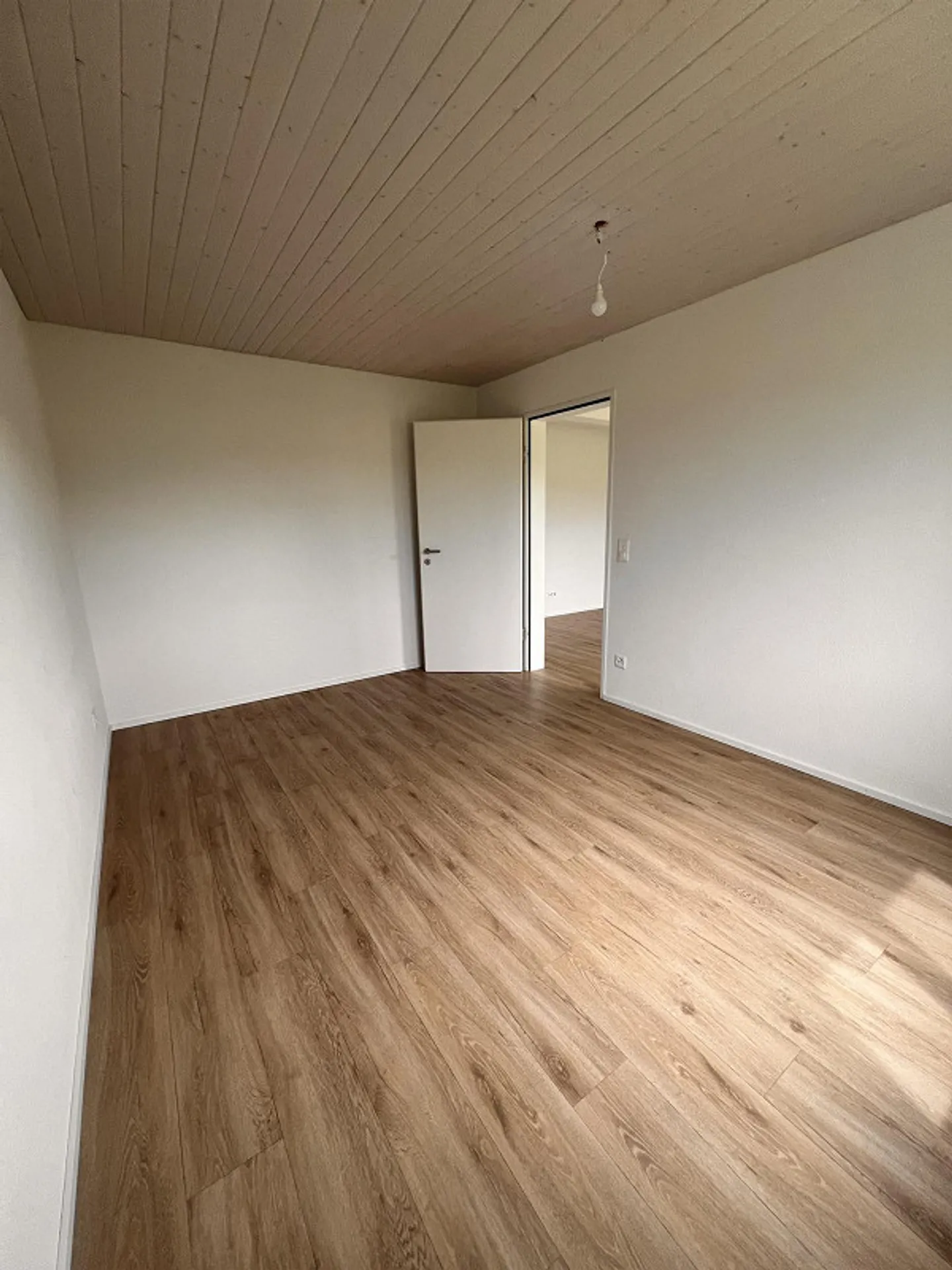 3.5 Zimmer Wohnung in Einfamilienhaus - Foto 7 von 7