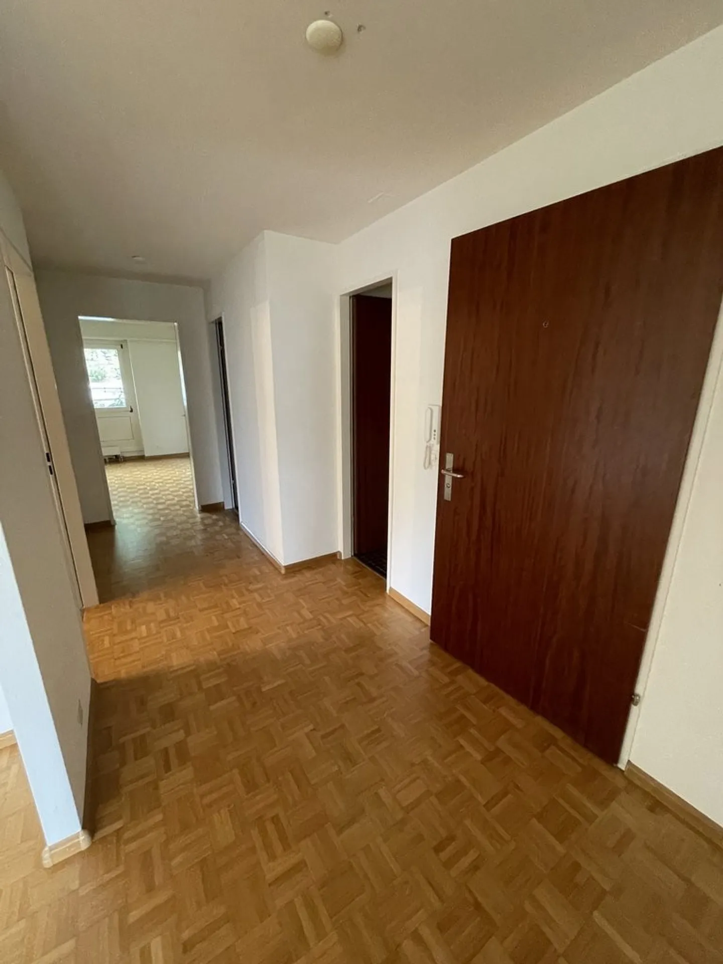 Appartement confortable dans un quartier résidentiel idyllique ! - Photo 5 sur 10