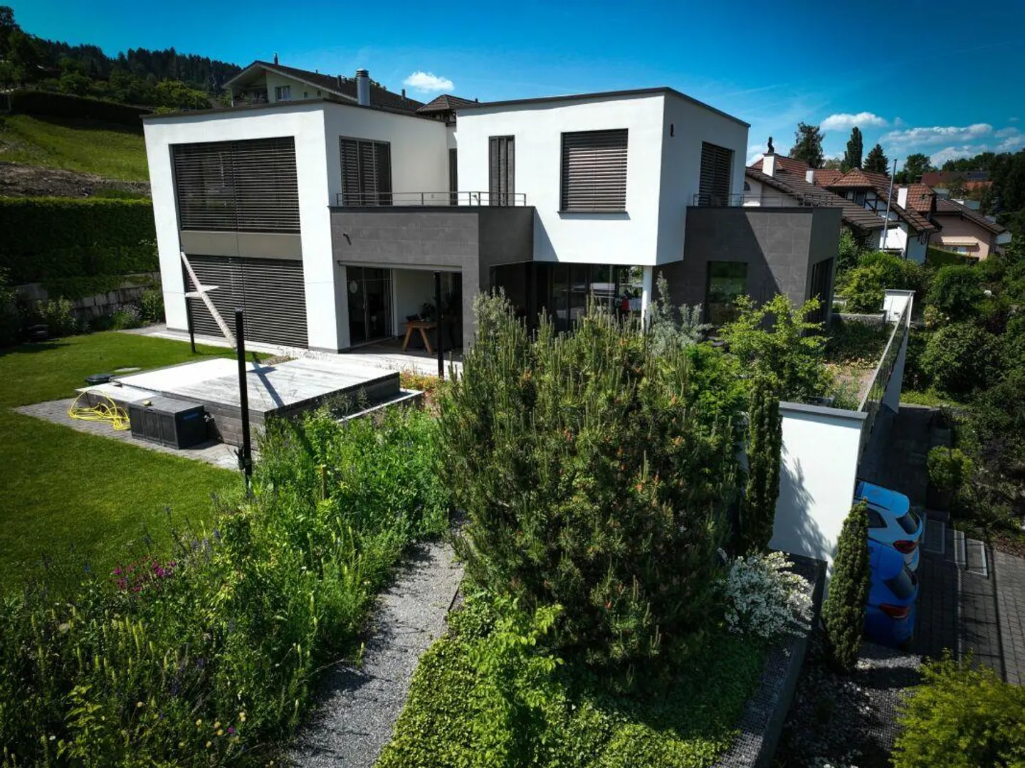 Geräumige Villa mit Büro - Foto 1 von 8