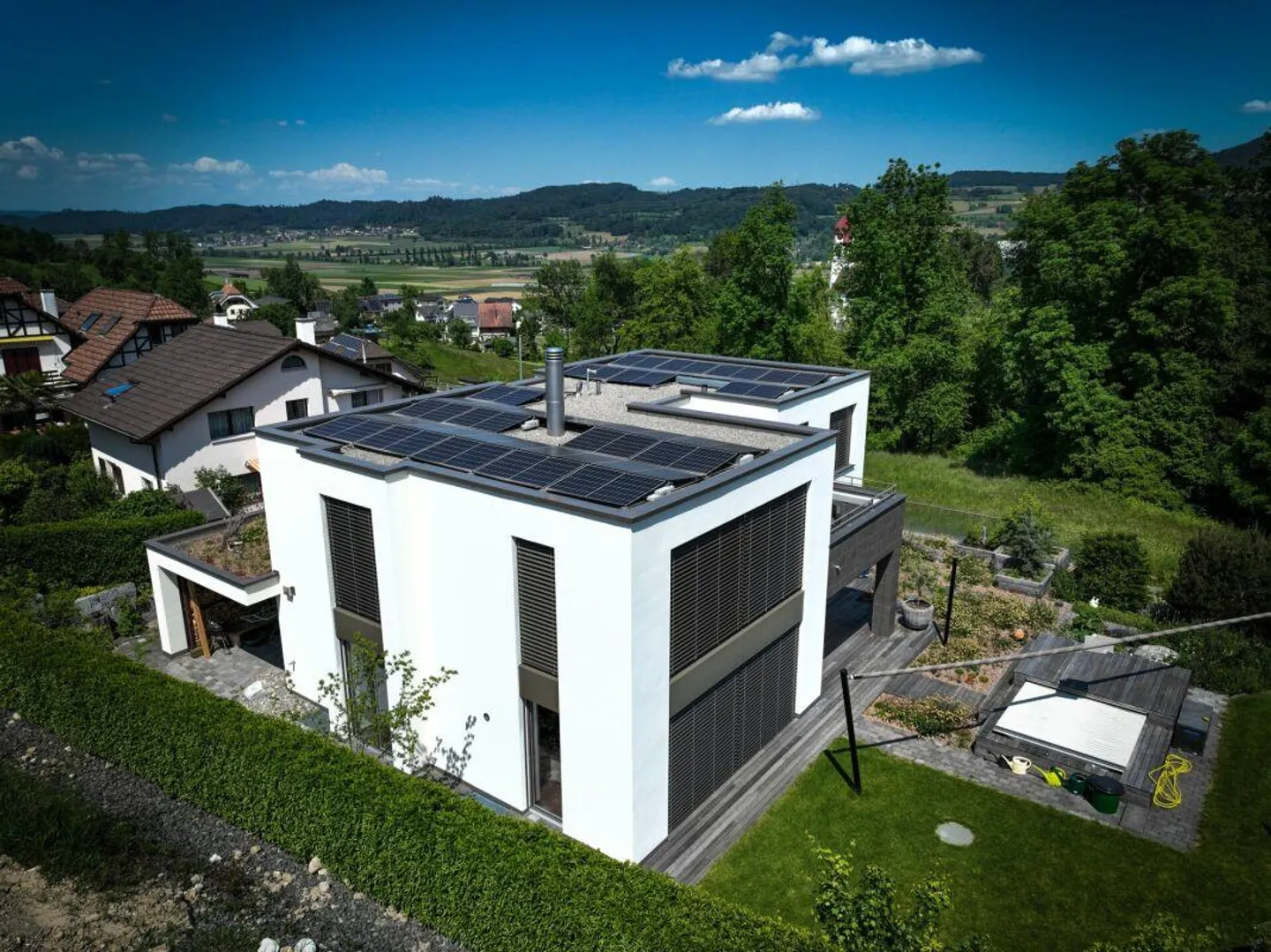 Geräumige Villa mit Büro - Foto 3 von 8