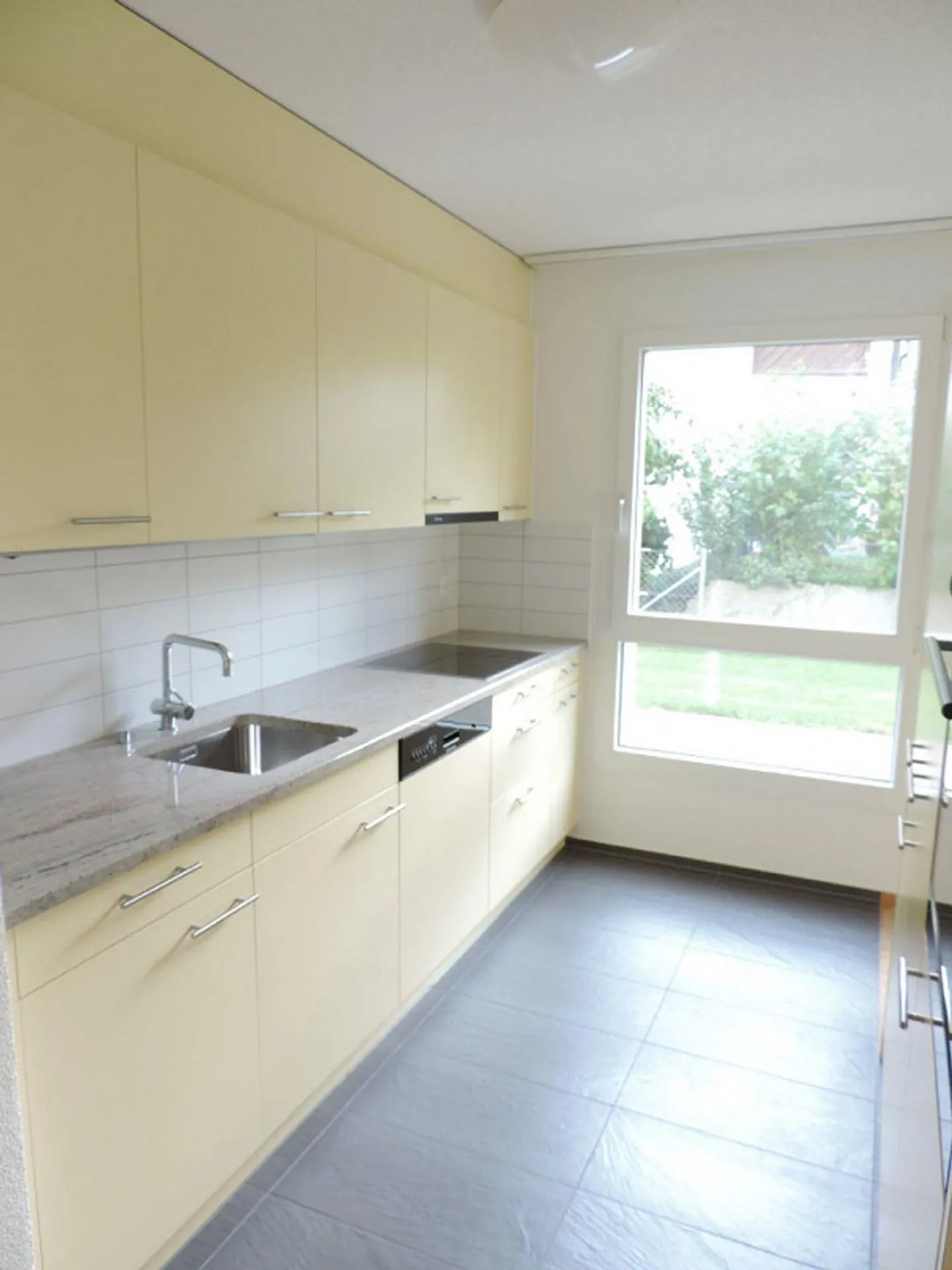 Vivere spaziosamente a Oensingen - Foto 3 di 9