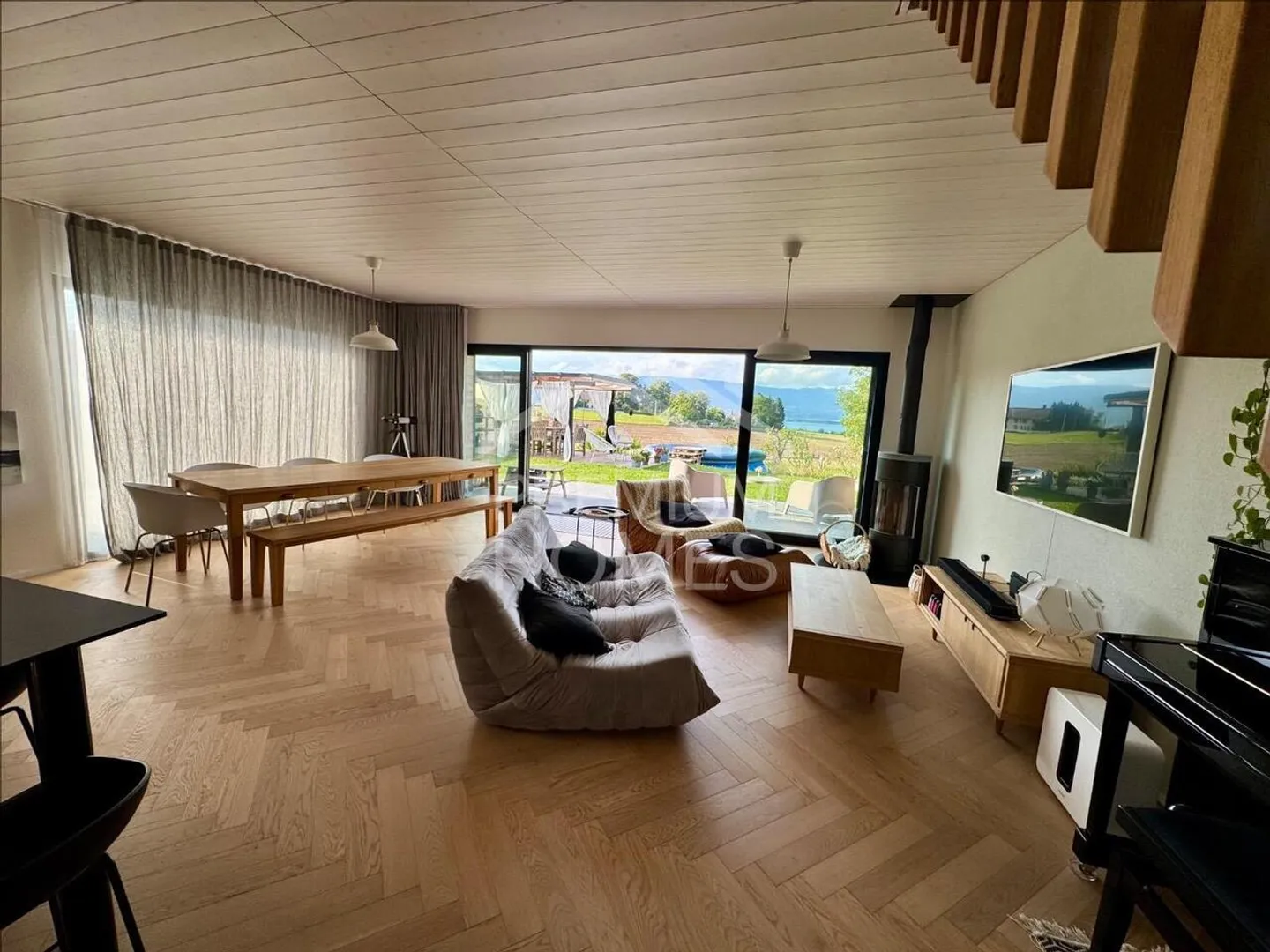 Casa singola in affitto - Foto 2 di 9