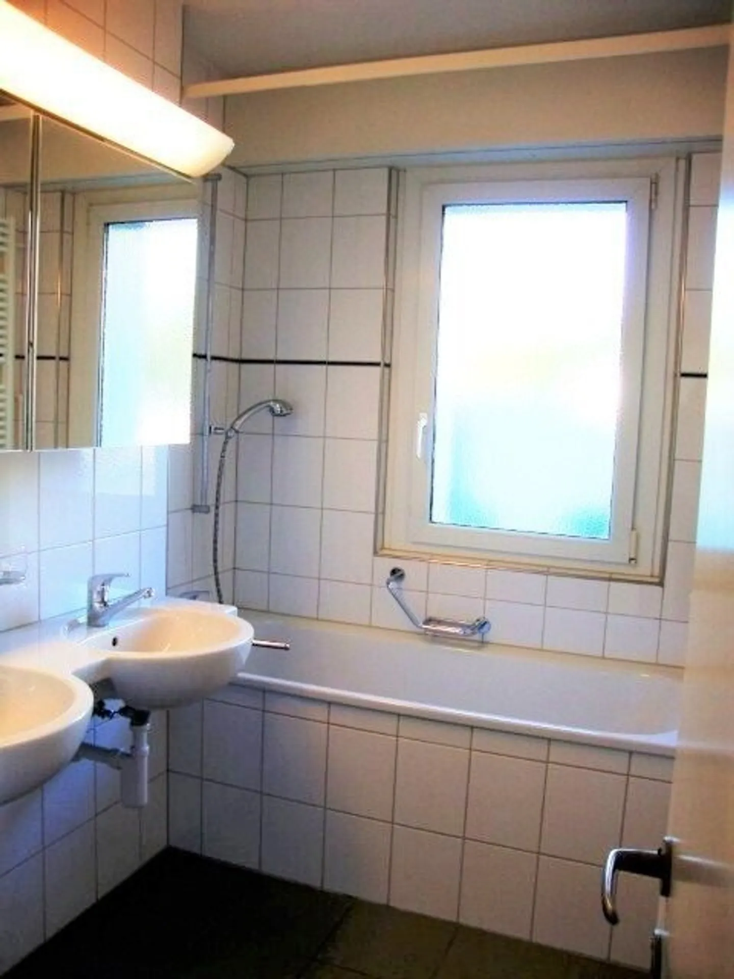 Beautiful apartment seeks new tenant - Photo 6 of 9