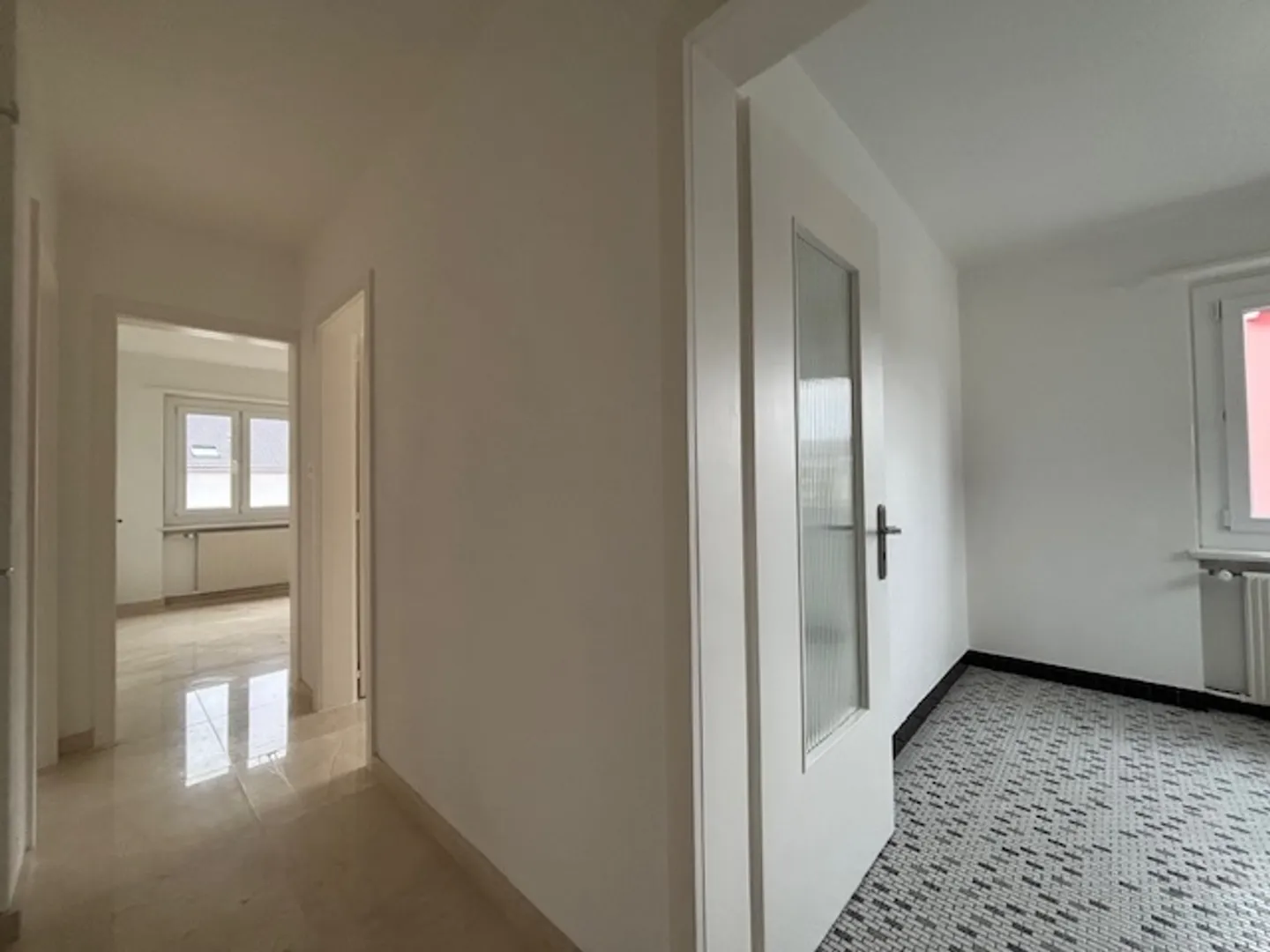 Piccolo appartamento di 3,5 stanze in affitto - Foto 7 di 7