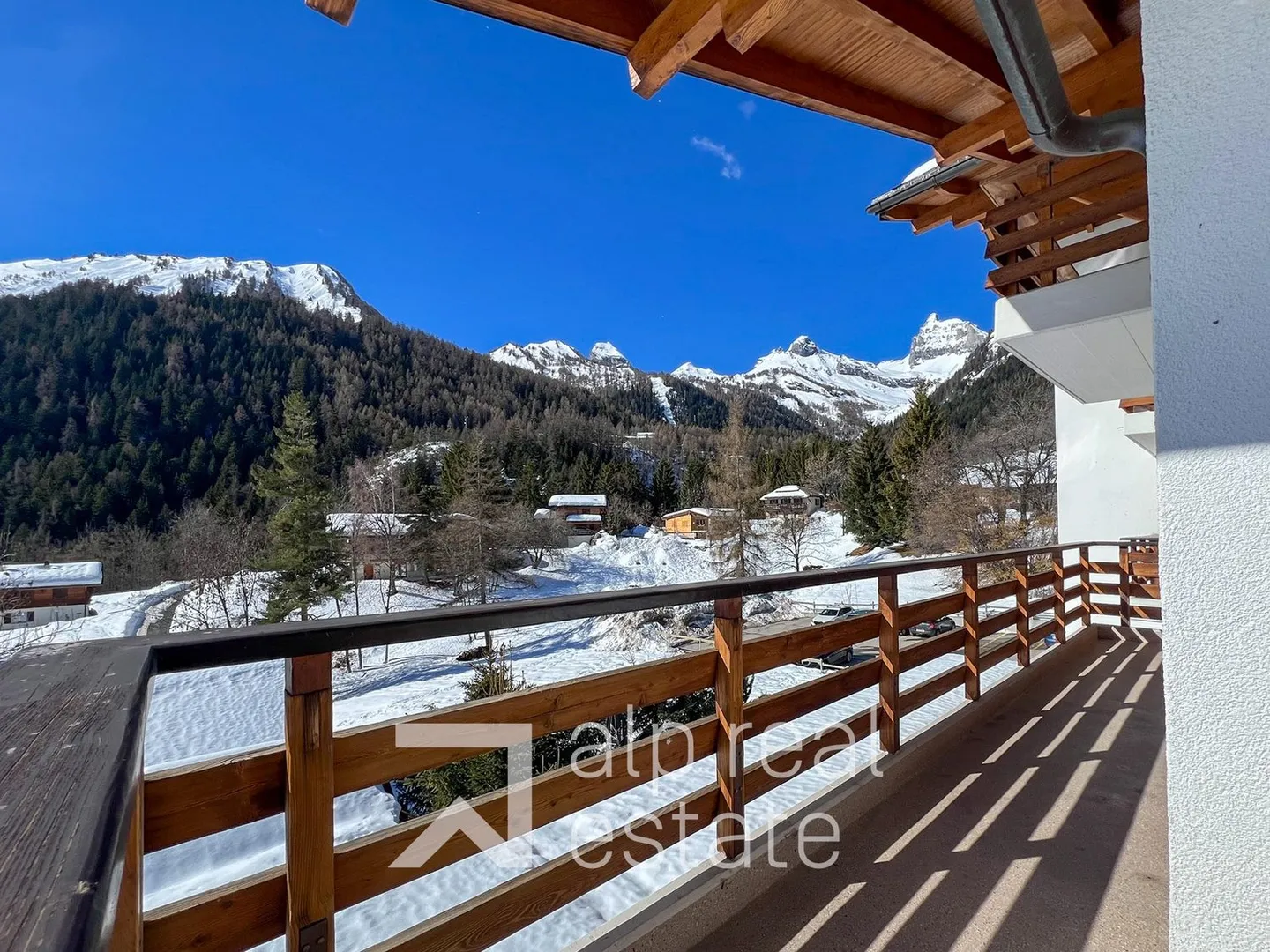 Prachtvolle 3,5-Zimmer-Wohnung mit Aussicht - Photo 6 sur 7