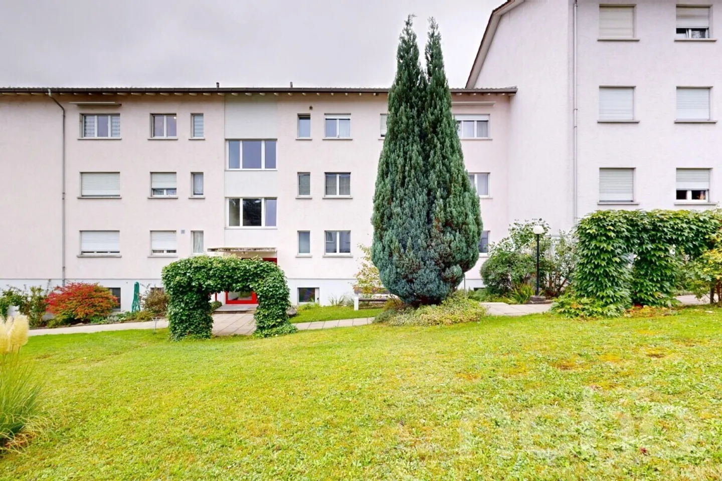 Appartamento 3 locali con balcone vetrato a Dielsdorf - Foto 3 di 12