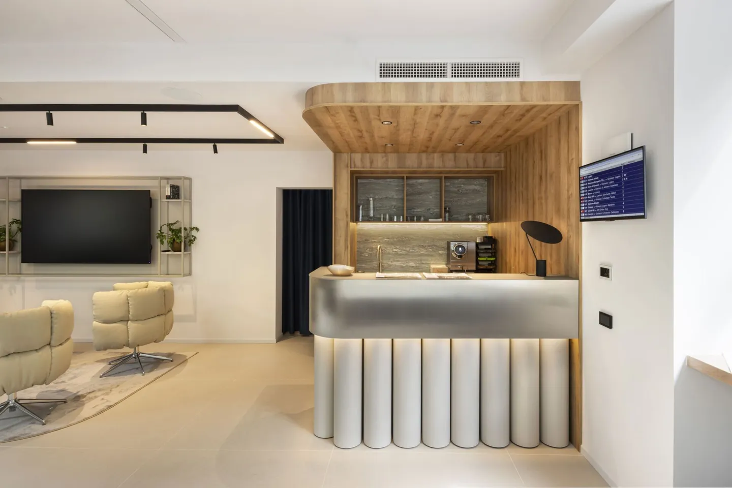 Investimento immobiliare: spazio commerciale locato con rendimento garantito - Foto 4 di 6