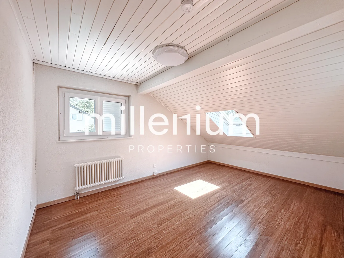 Maison individuelle avec jardin, piscine et studio privé à Genthod - Photo 7 sur 13