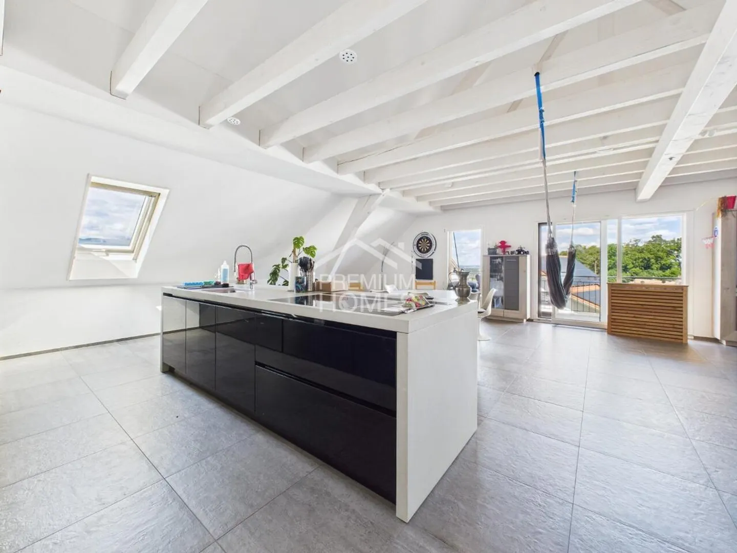 Bright Attic Apartment to Fall in Love With - Photo 1 of 7