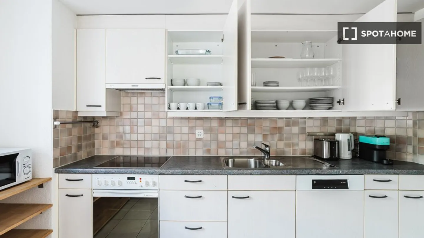 Appartamento in affitto - Foto 6 di 18