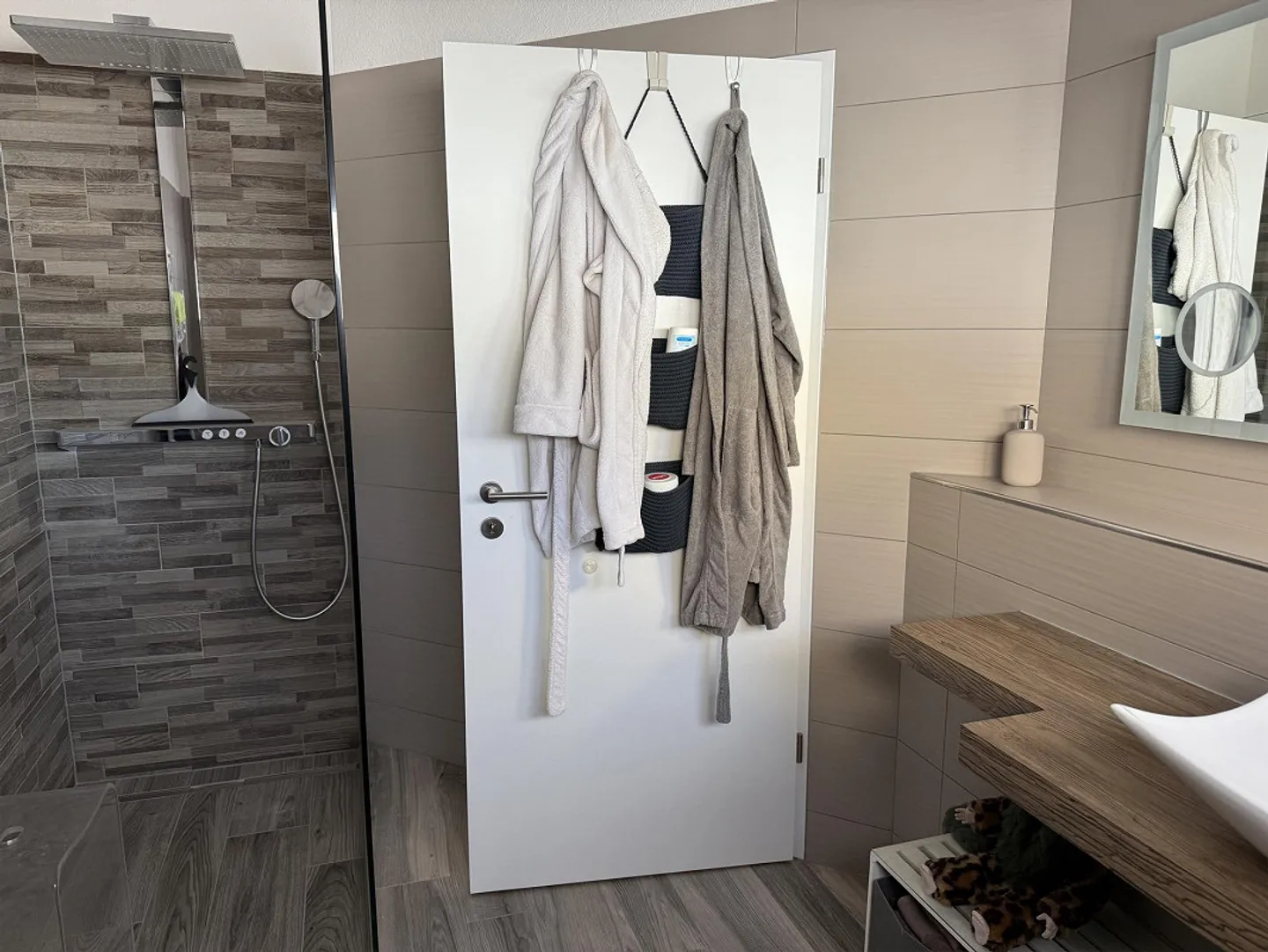 Appartamento attico di 3,5 stanze in affitto con vista mozzafiato - Foto 7 di 8