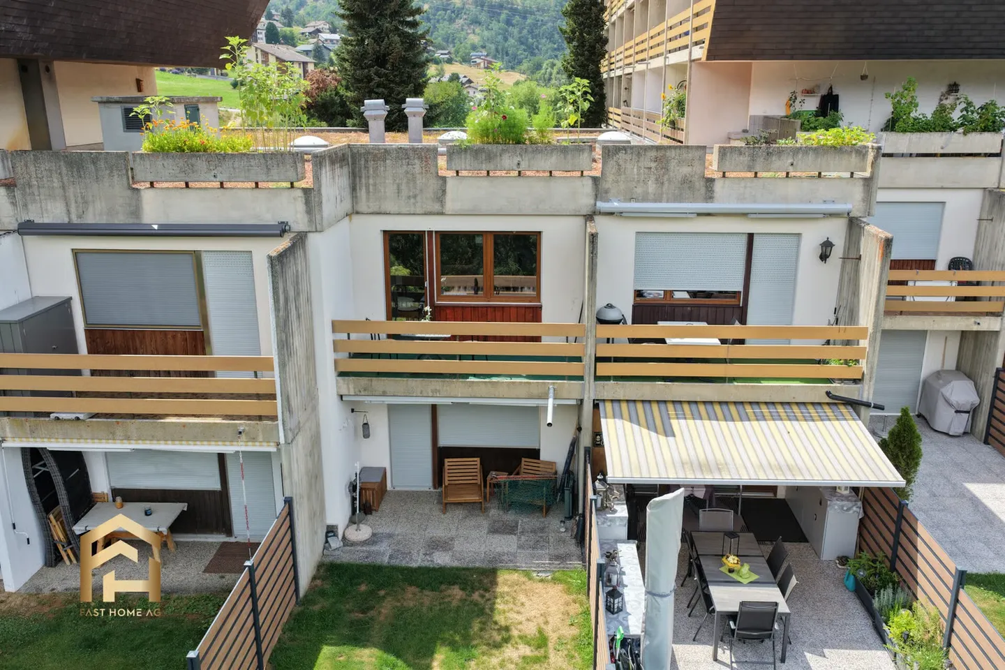 Charming Studio with Balcony in Unterbäch - Photo 8 of 13
