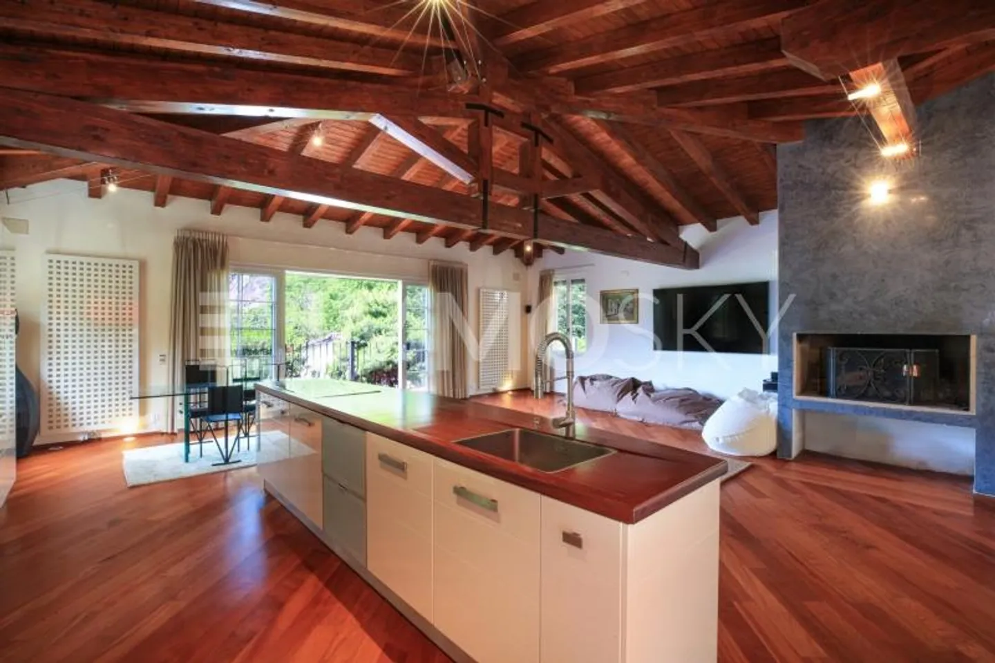 Casa singola in affitto - Foto 2 di 5