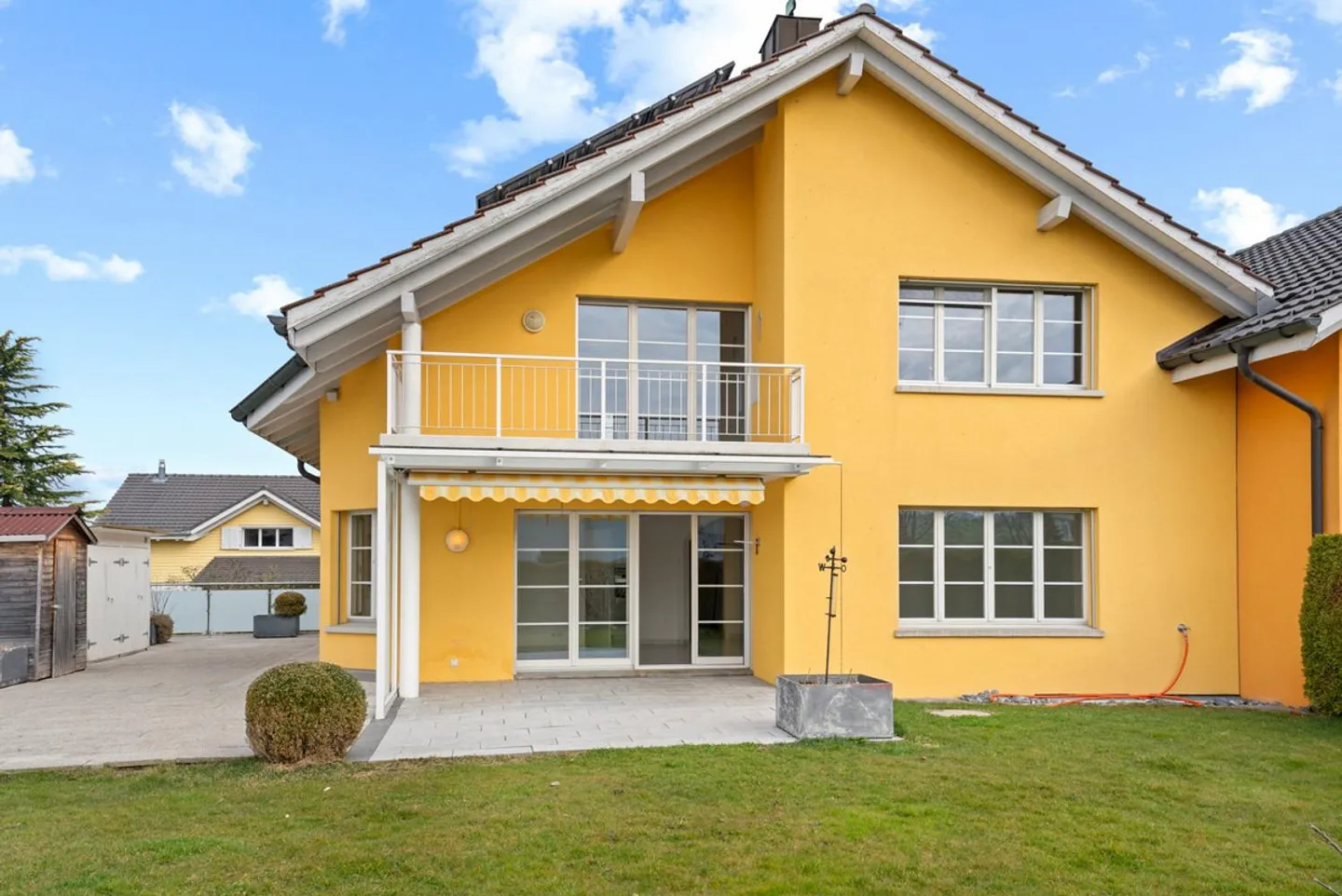 Spazio per la famiglia, hobby ed energia – La tua casa dei sogni ad Andwil SG - Foto 3 di 30