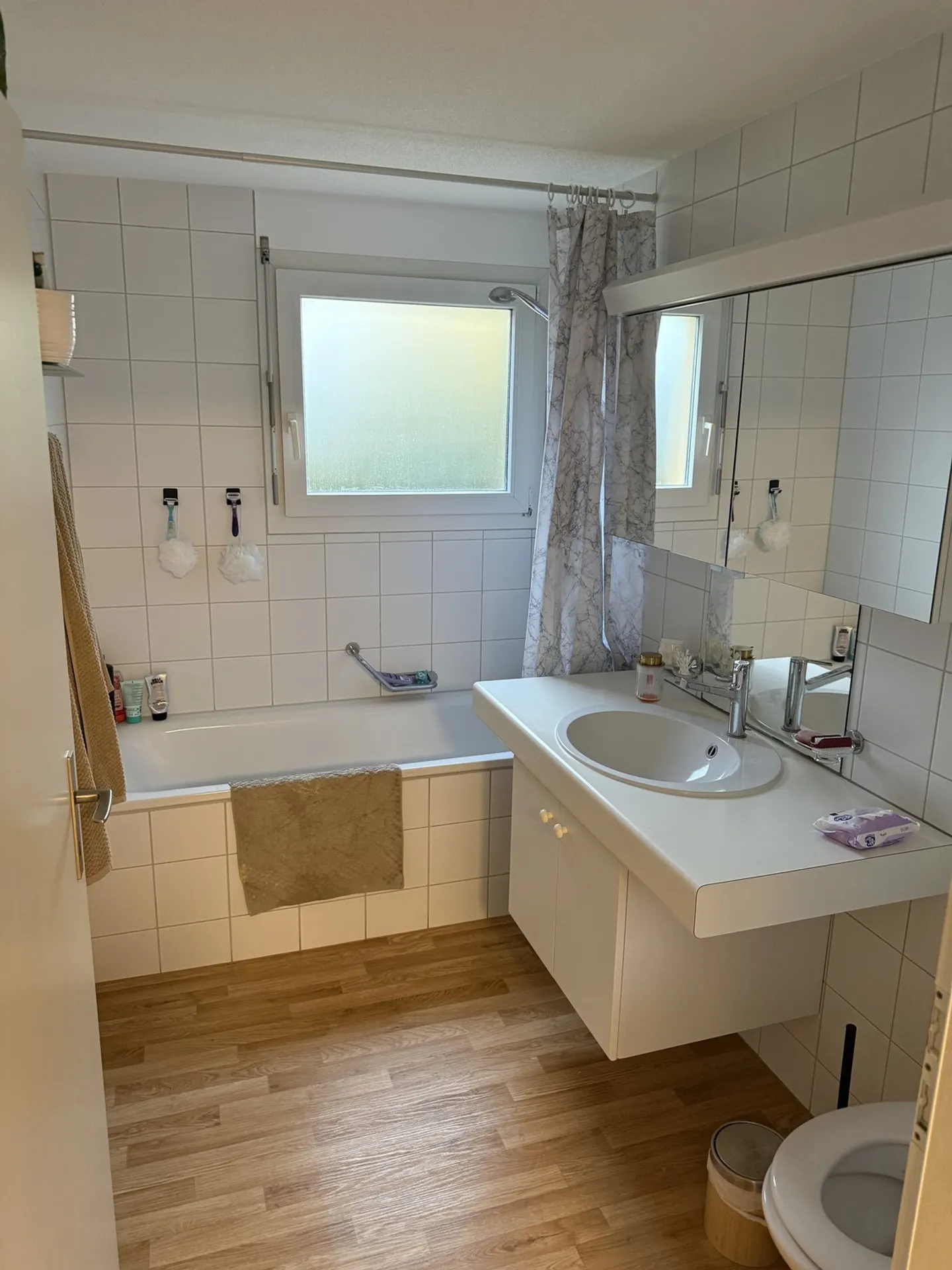 Apartment for rent - Photo 5 of 9