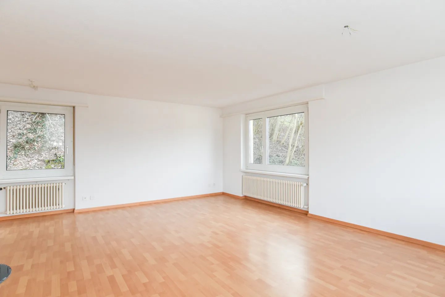 Affordable penthouse apartment with beautiful view | Large terrace with winter garden - Photo 5 of 15