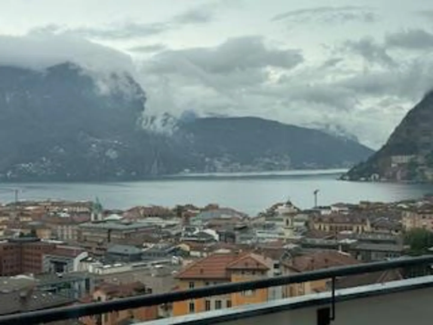 Luxury Penthouse with Lake View - Photo 1 of 1