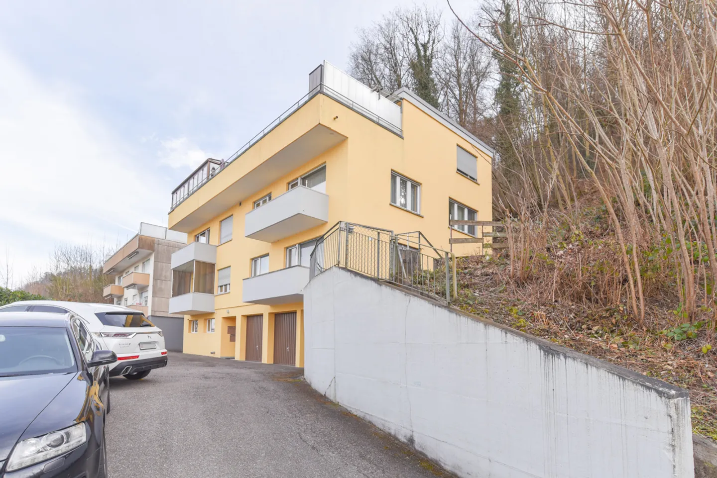 Affordable penthouse apartment with beautiful view | Large terrace with winter garden - Photo 13 of 15