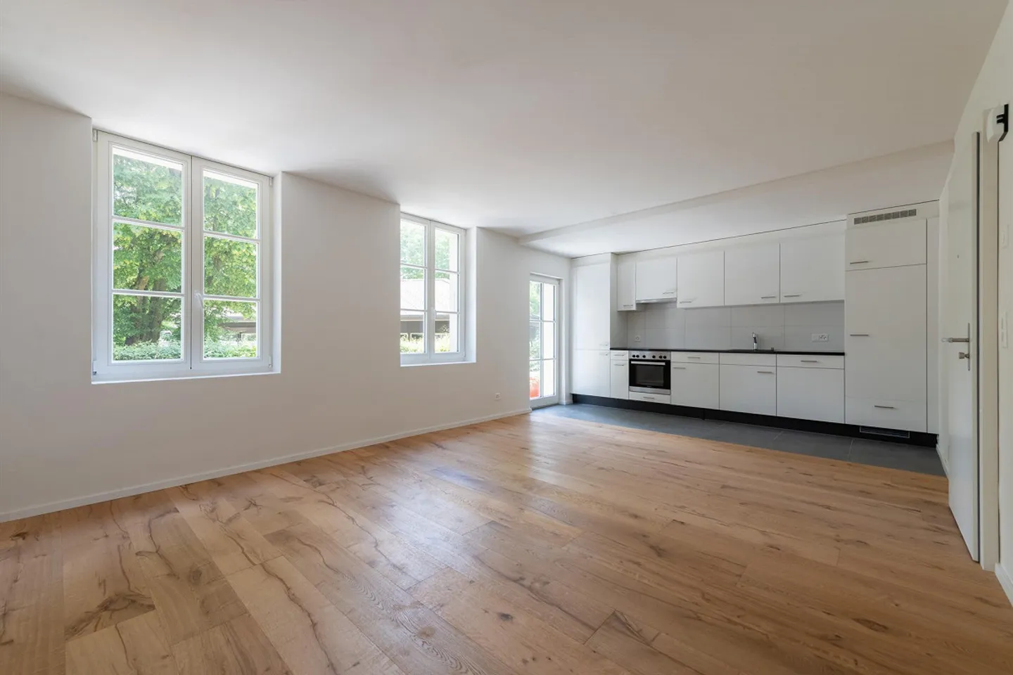 Appartamento elegante di 2,5 stanze con fascino d'epoca - Foto 1 di 6