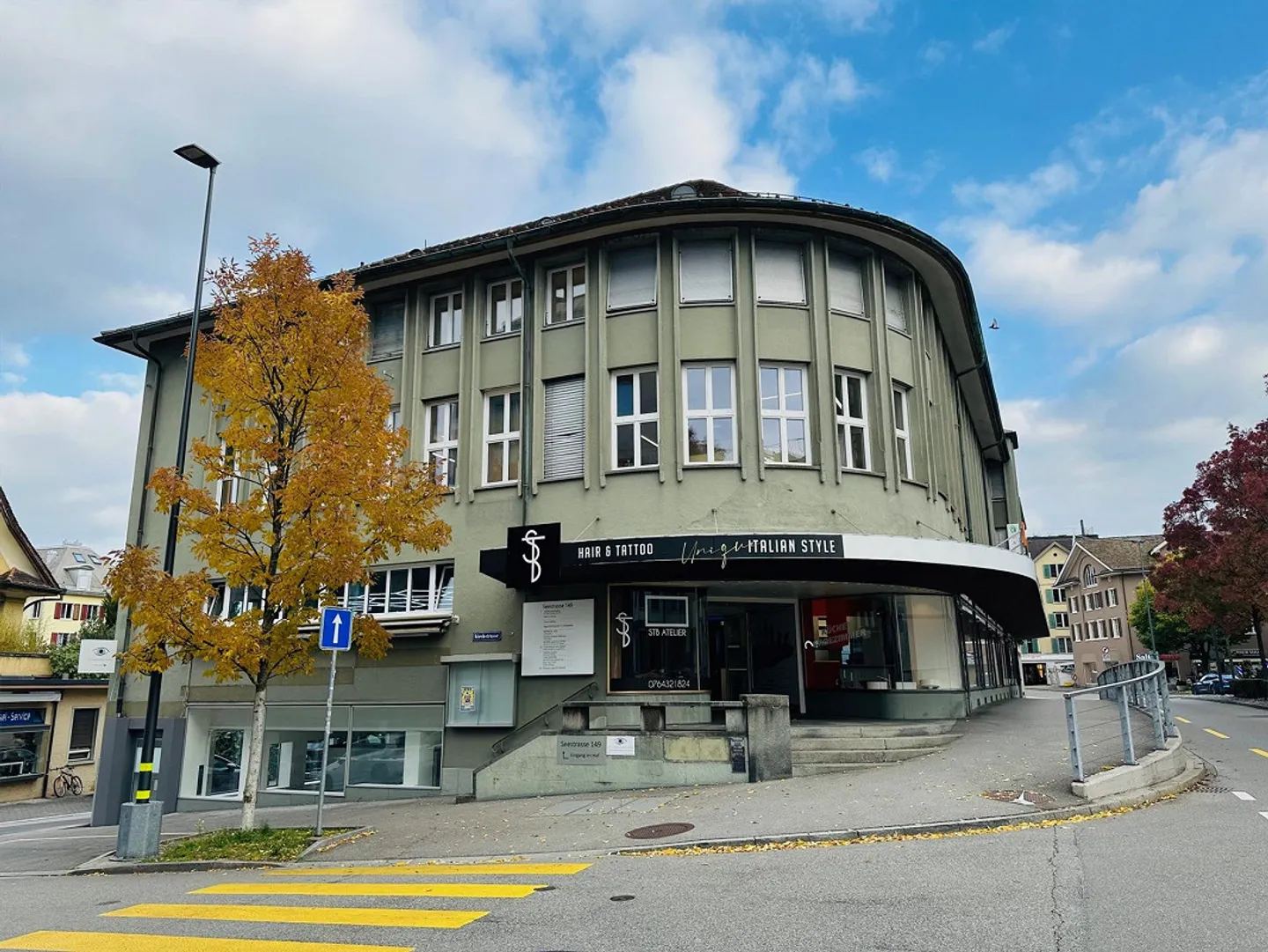 Spazi commerciali nel centro del villaggio! - Foto 1 di 5