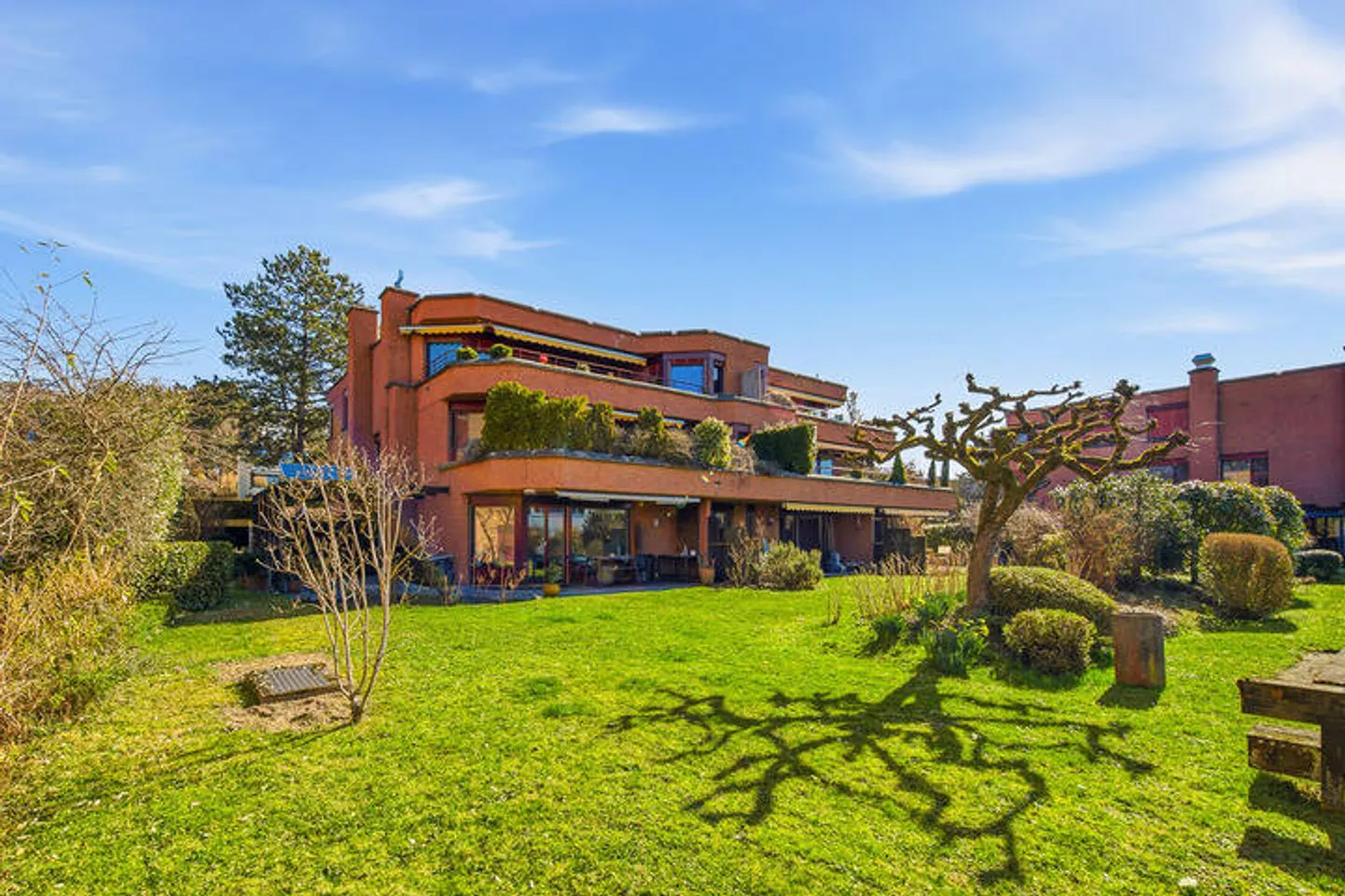 Appartamento spazioso con vista lago - Foto 7 di 8