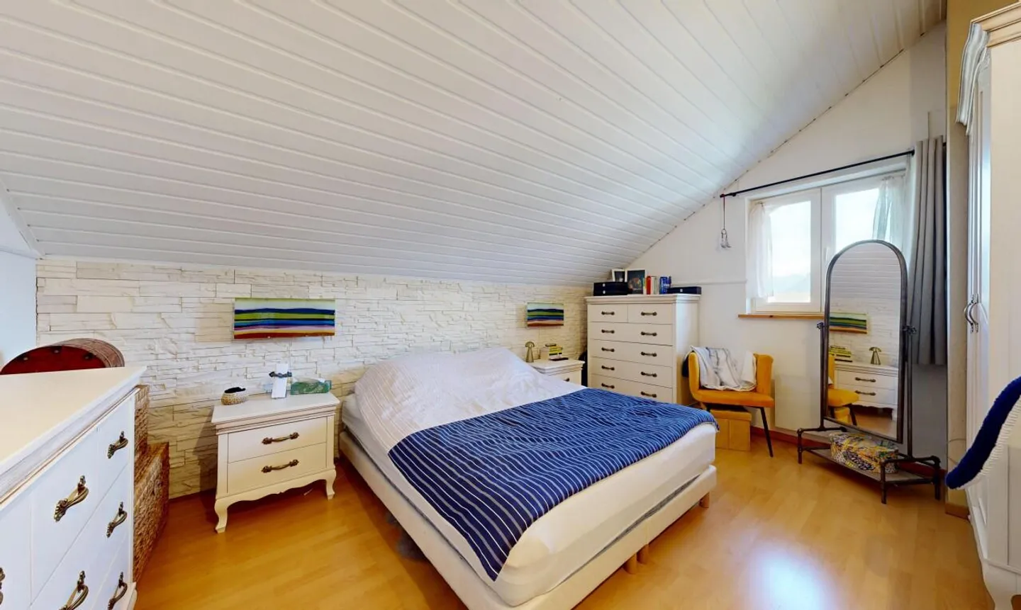Affascinante casa spaziosa con bel spazio esterno - Foto 10 di 11