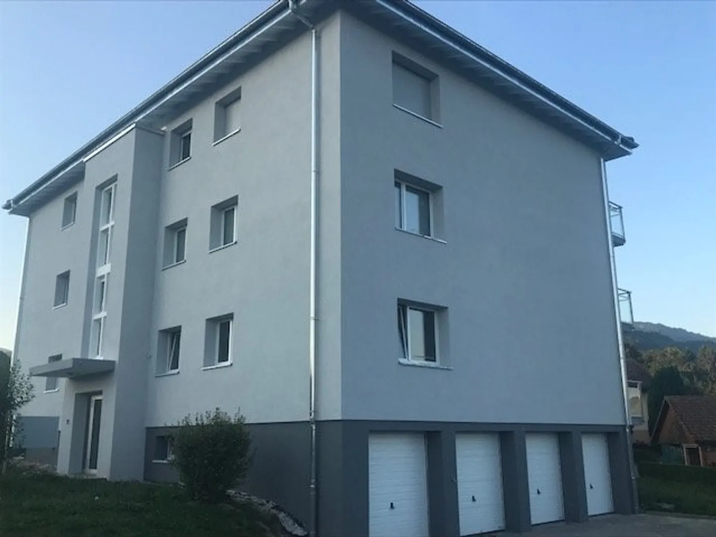 4,5-Zimmer-Wohnung im 2. Stock - Foto 1 von 6