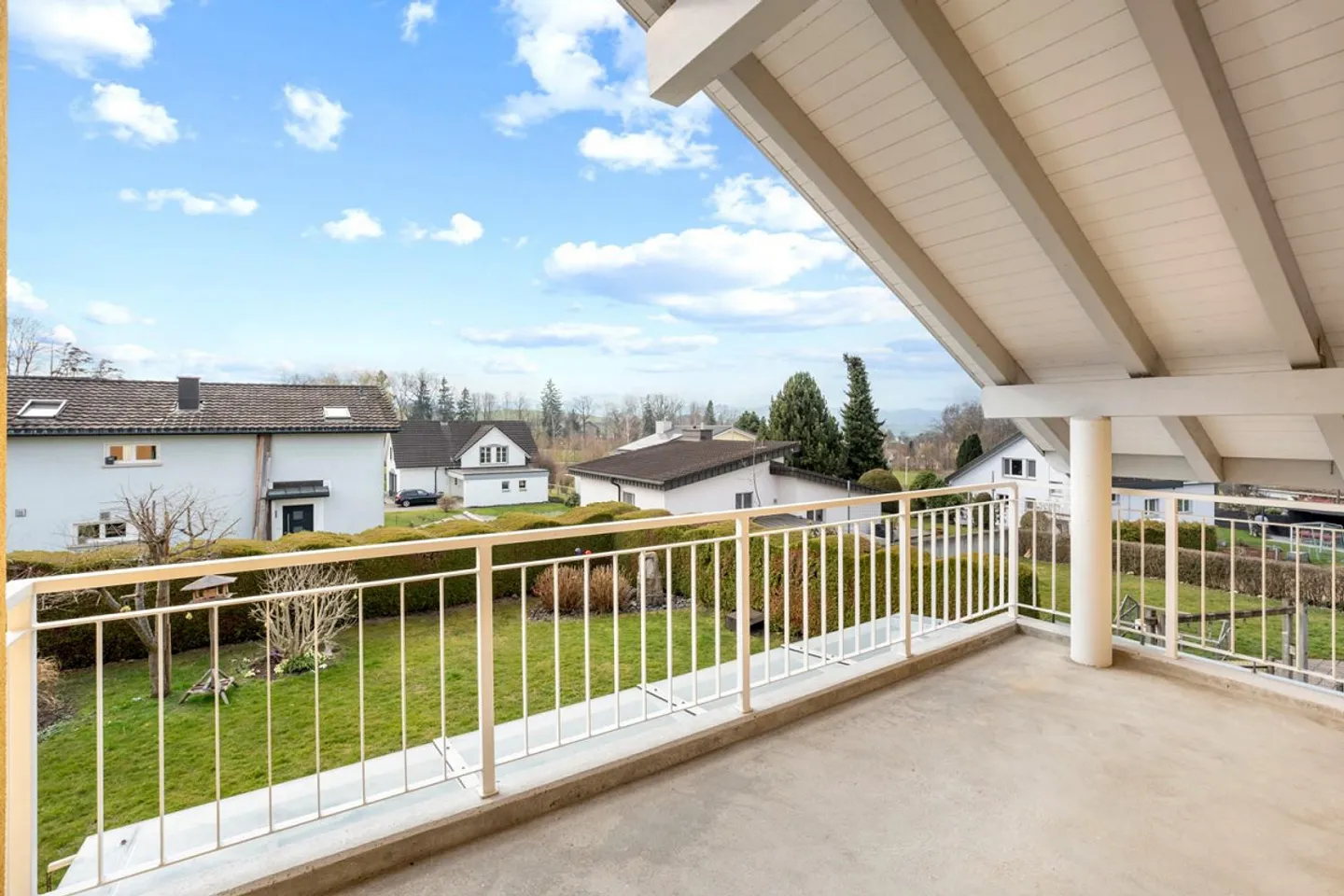 Spazio per la famiglia, hobby ed energia – La tua casa dei sogni ad Andwil SG - Foto 22 di 30