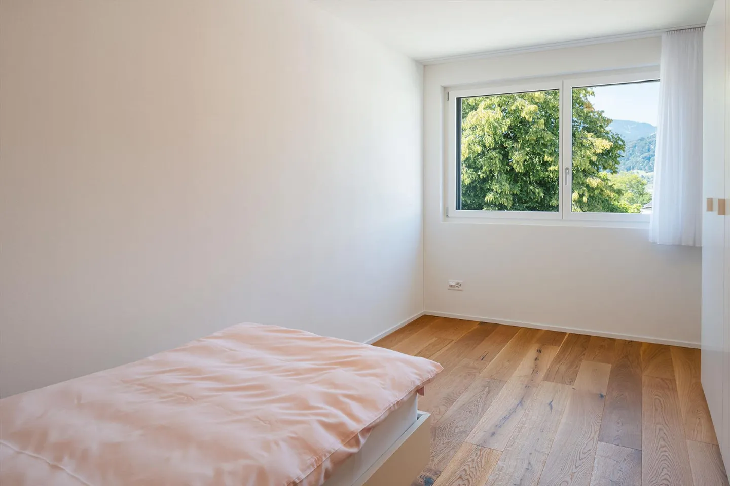Appartamento esclusivo di 5,5 stanze con vista lago e accesso diretto all'ascensore - Foto 8 di 16