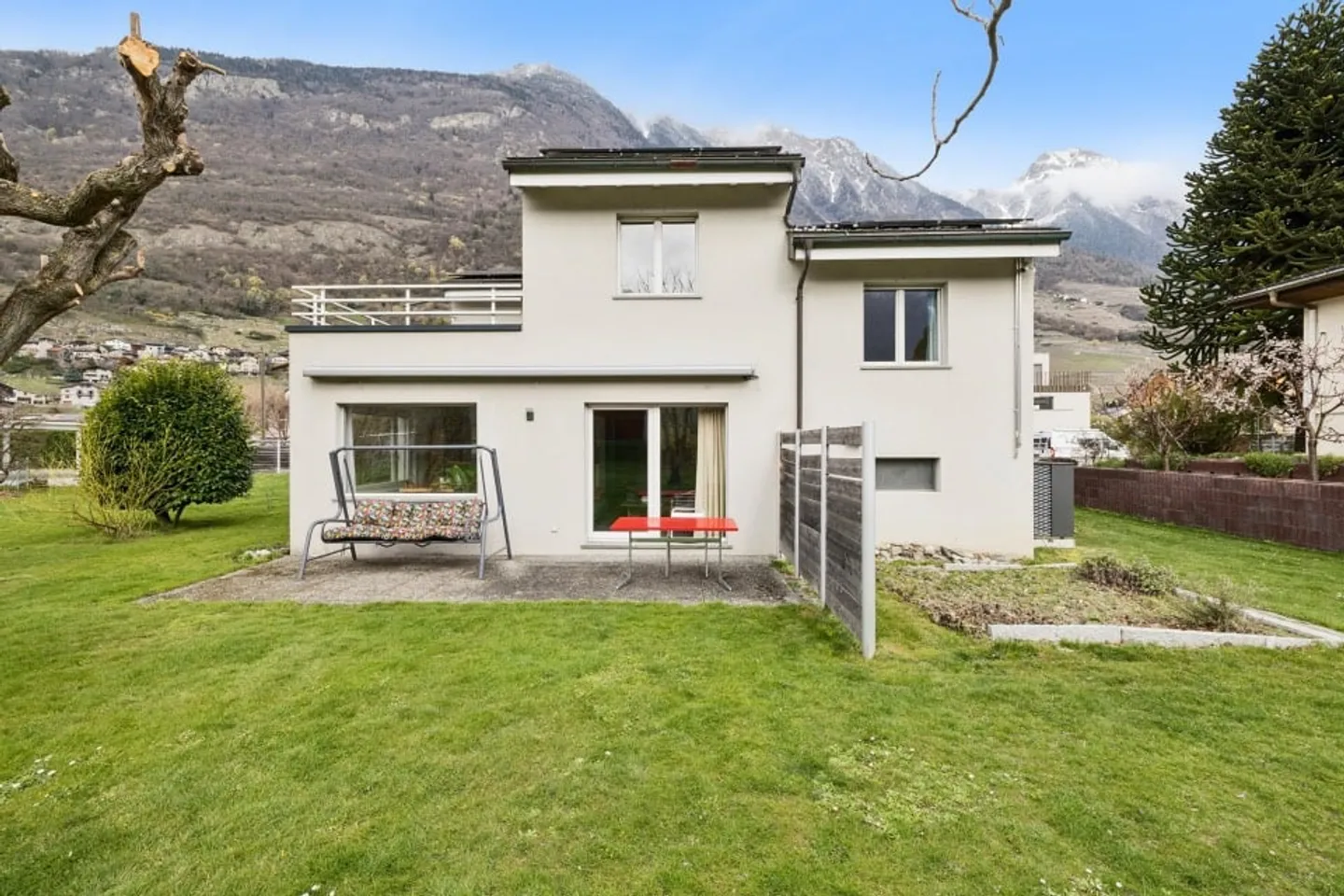 Renovierte Villa in Fully - Foto 3 von 13