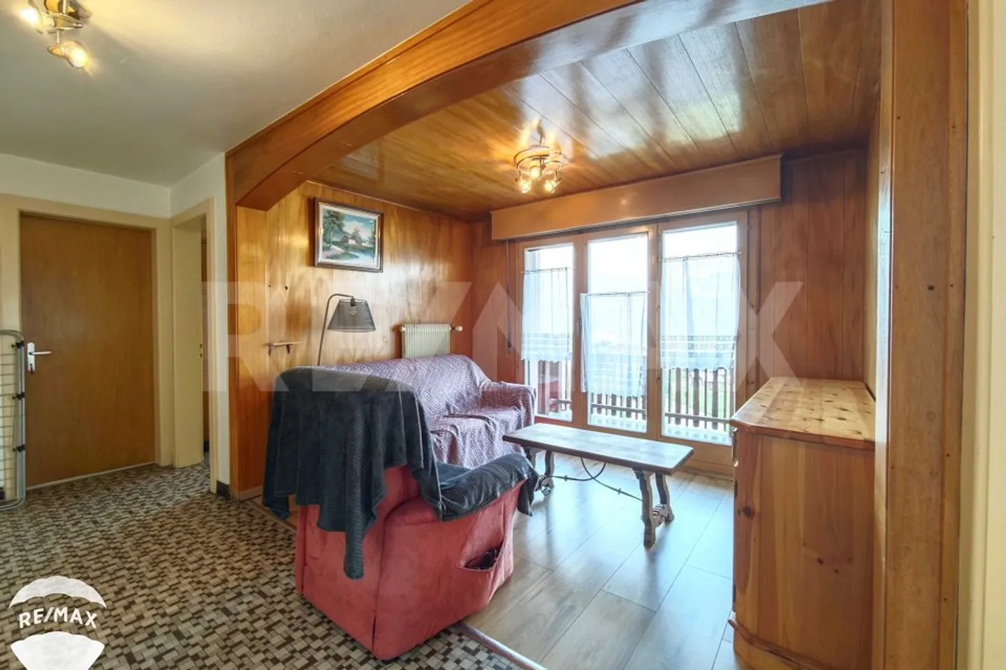 Four-Room Apartment with Garage - Photo 2 of 13