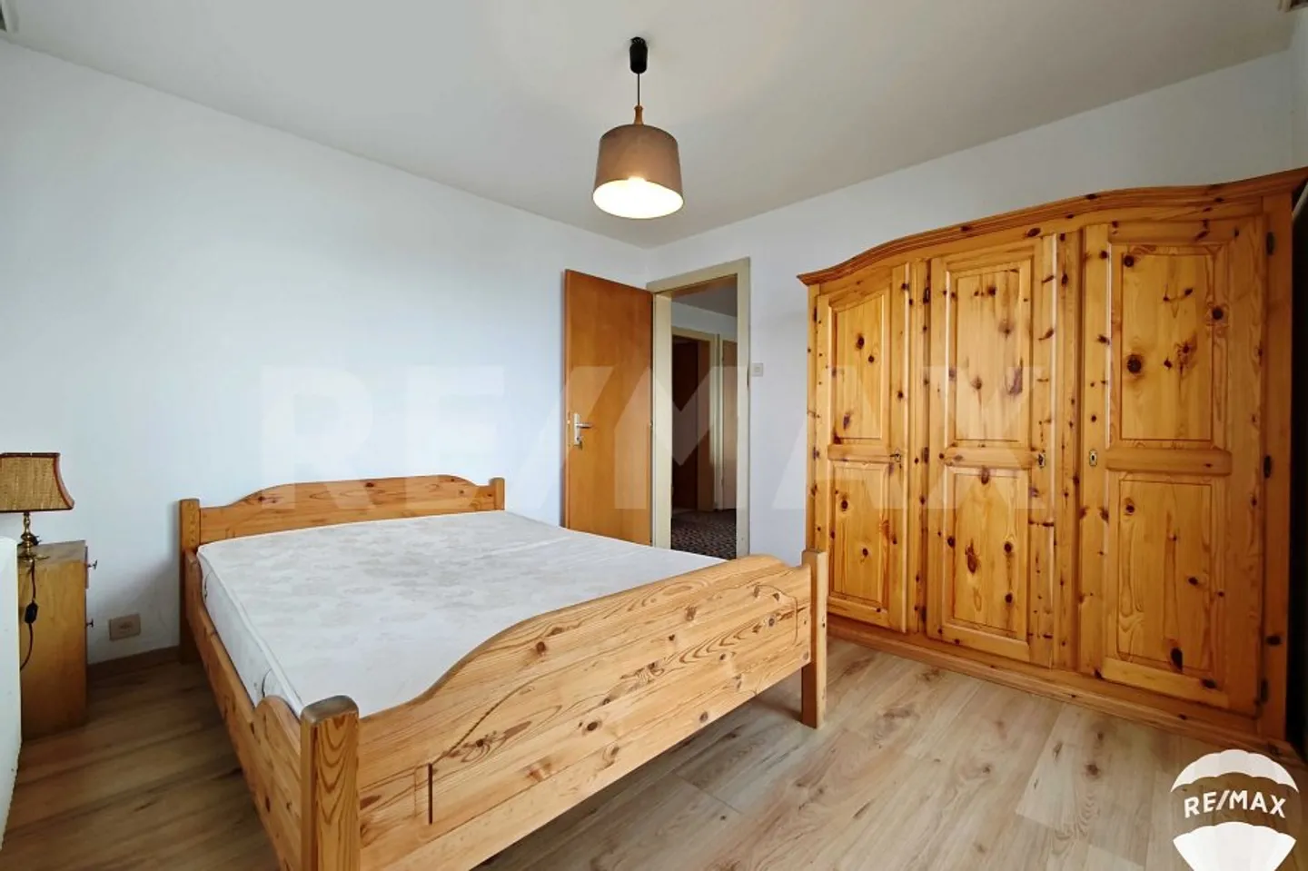 Four-Room Apartment with Garage - Photo 12 of 13
