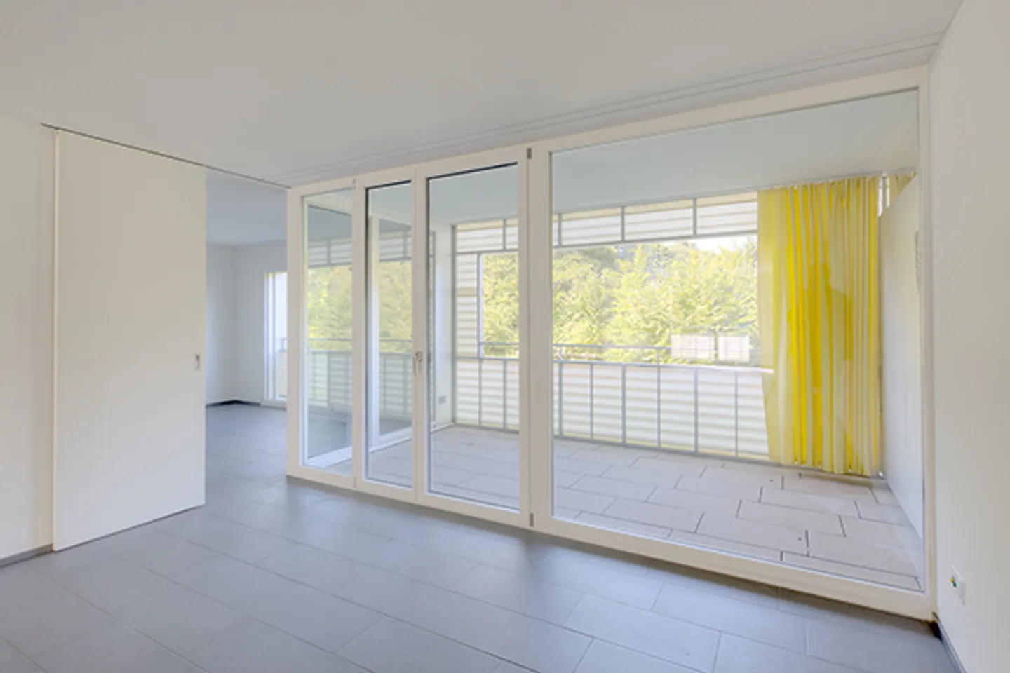 Spacious Apartment with Loggia - Photo 7 of 7