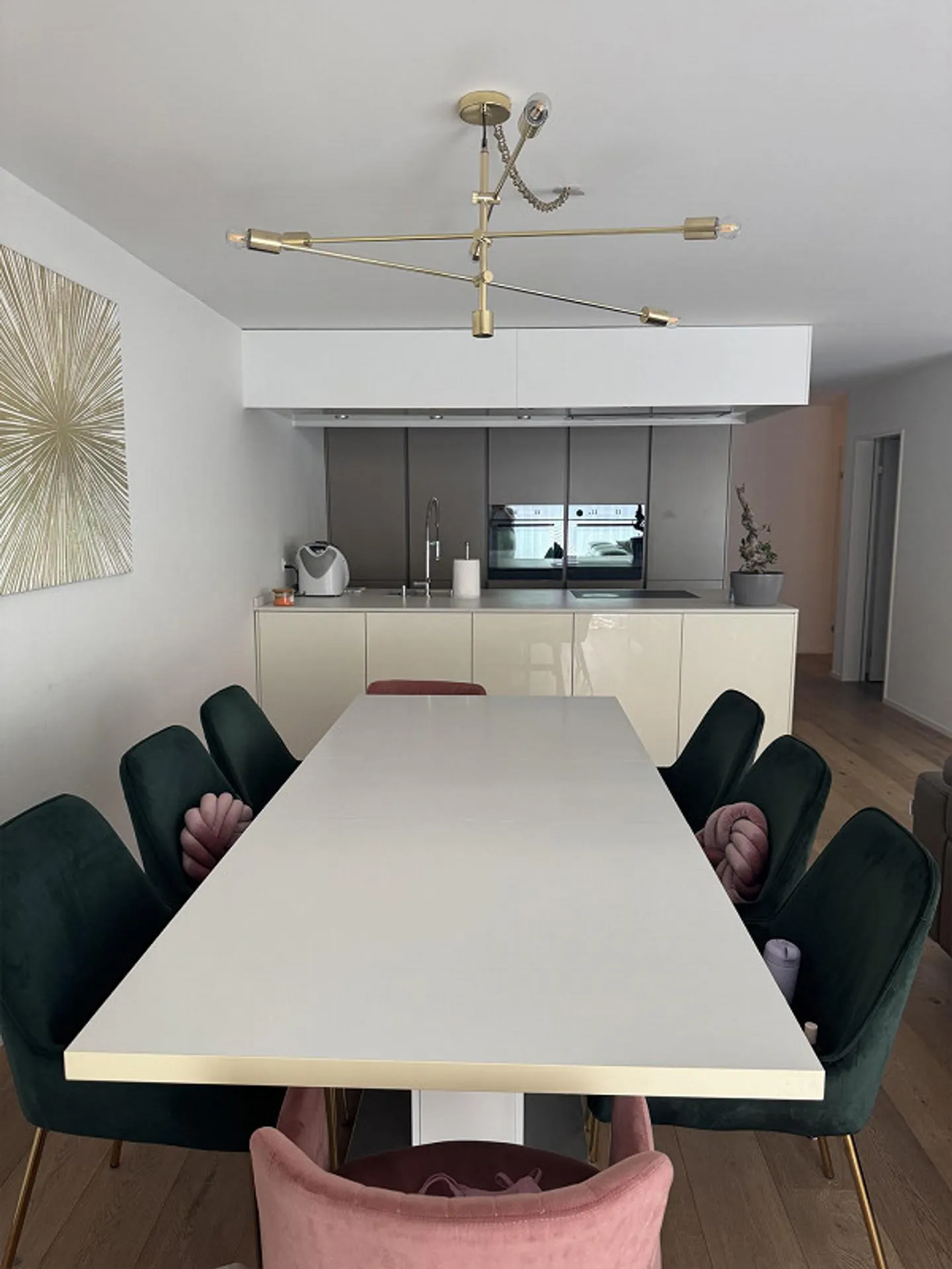 Appartamento 5,5 locali incluso 2 posti auto in garage sotterranea - Foto 14 di 21