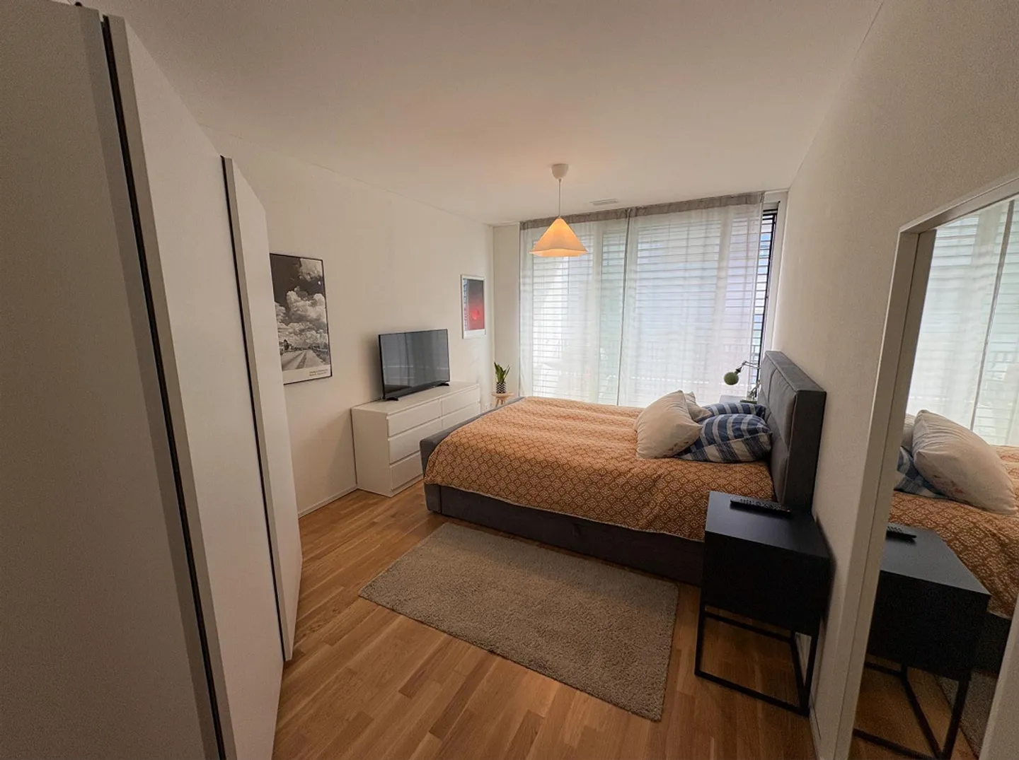 Modern Apartment 2.5 - Photo 1 of 14