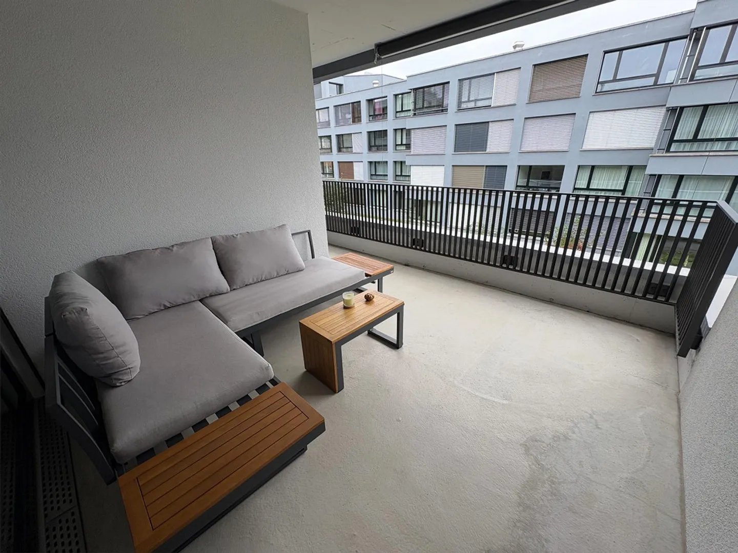 Modern Apartment 2.5 - Photo 6 of 14