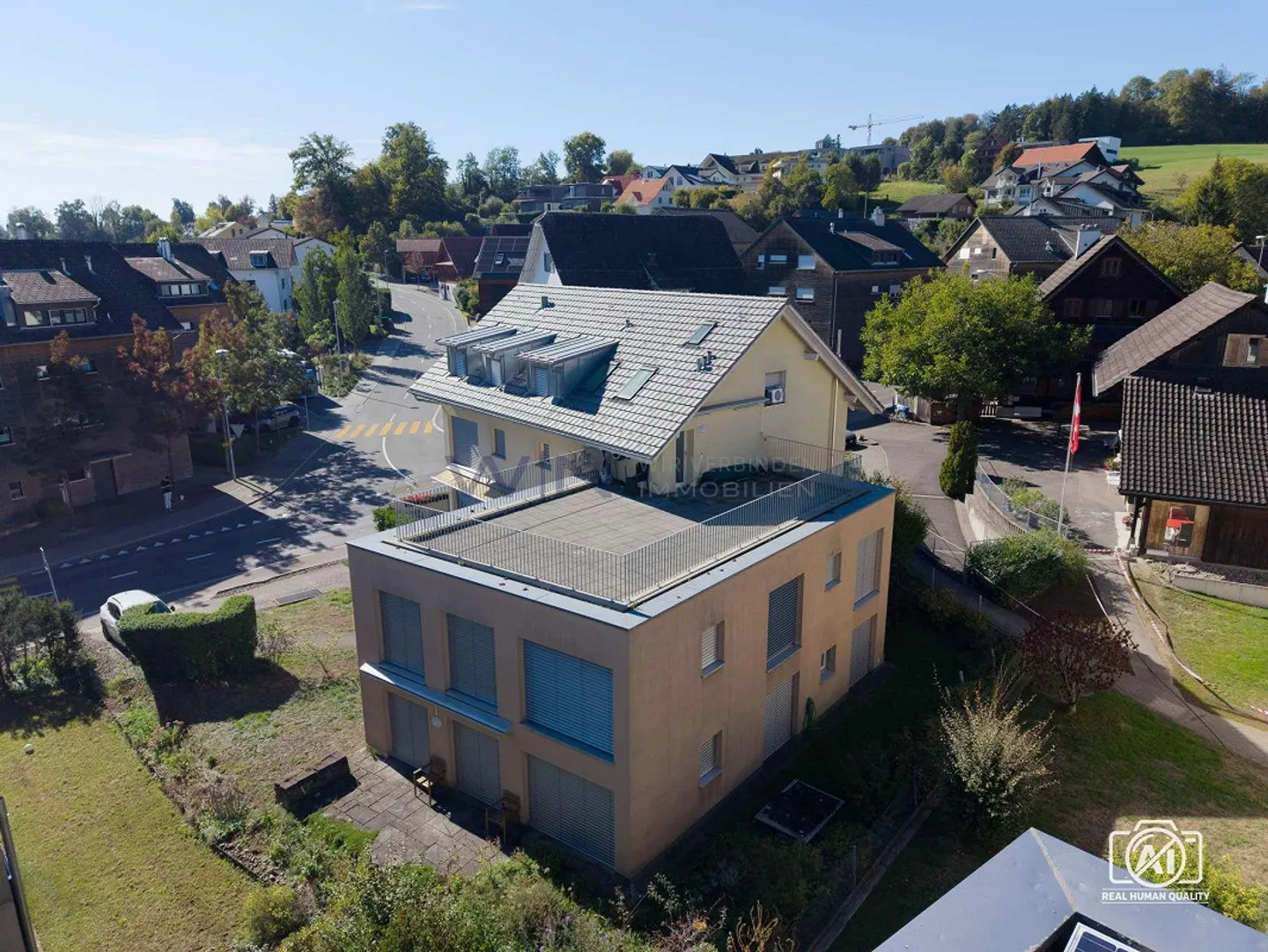 Modern pearl with giant terrace and view - Photo 1 of 13