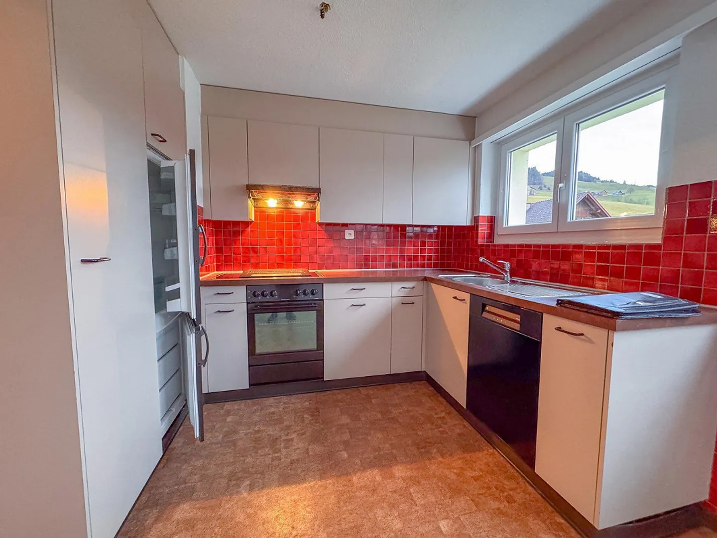 Charmante 4.5-Zimmerwohnung mit gemütlichem Sitzplatz - Foto 8 von 14