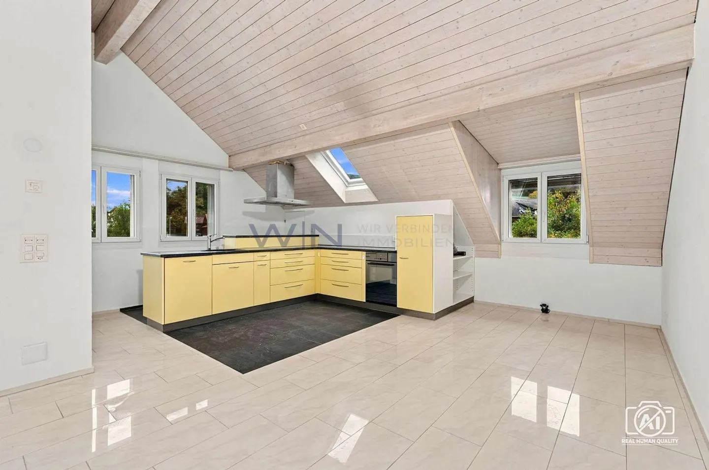 Modern pearl with giant terrace and view - Photo 3 of 13